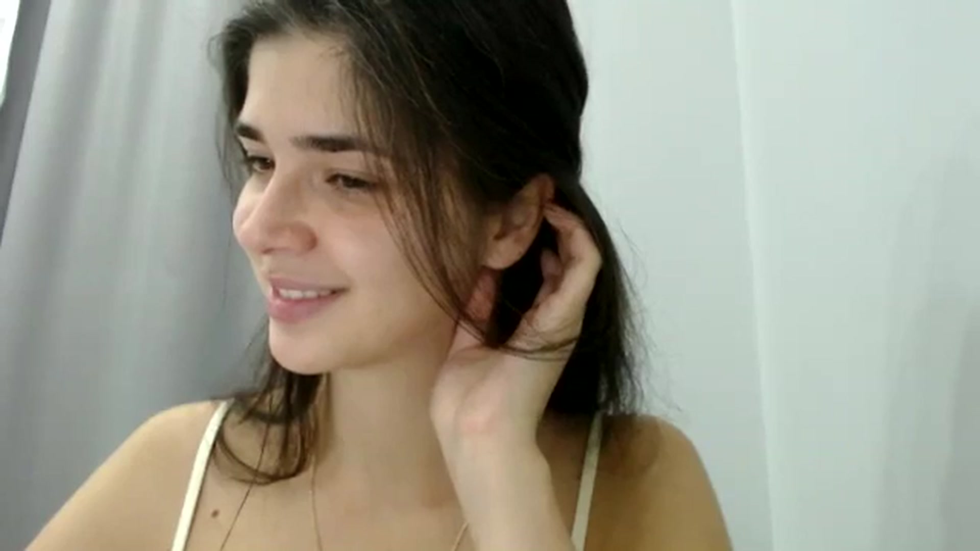Gallery image thumbnail from ImYourLucky's myfreecams stream on, 10/07/2025, 05:00 image 15 of 20