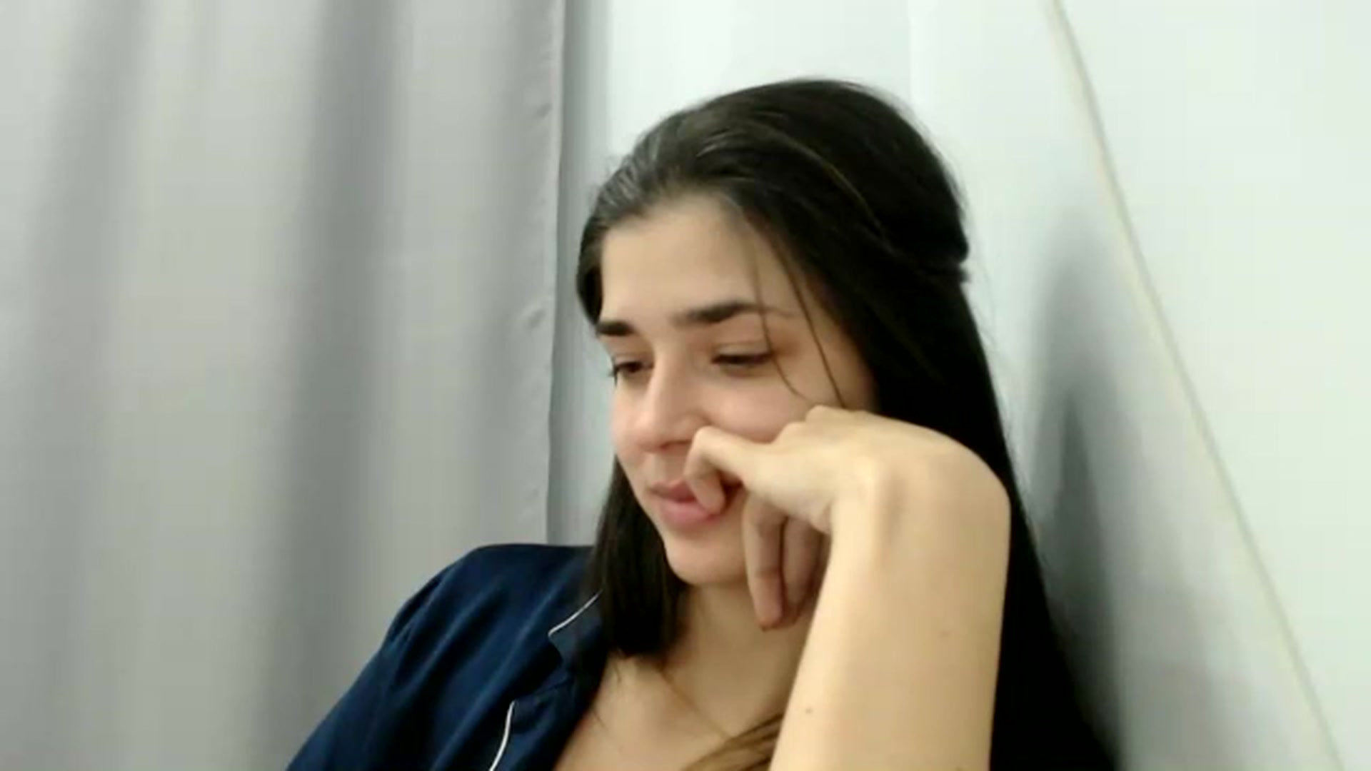 Gallery image thumbnail from ImYourLucky's myfreecams stream on, 10/31/2025, 20:19 image 18 of 20
