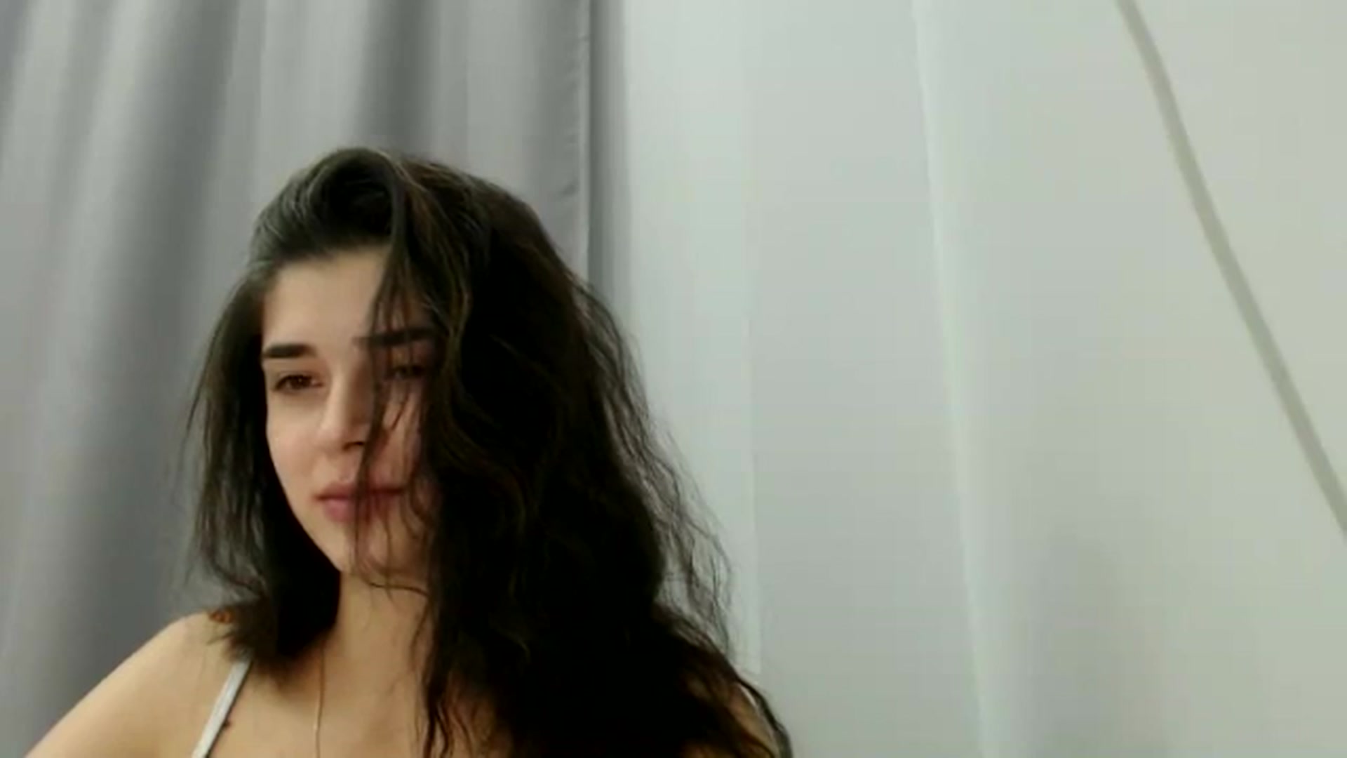 Gallery image thumbnail from ImYourLucky's myfreecams stream on, 11/13/2025, 21:38 image 8 of 20