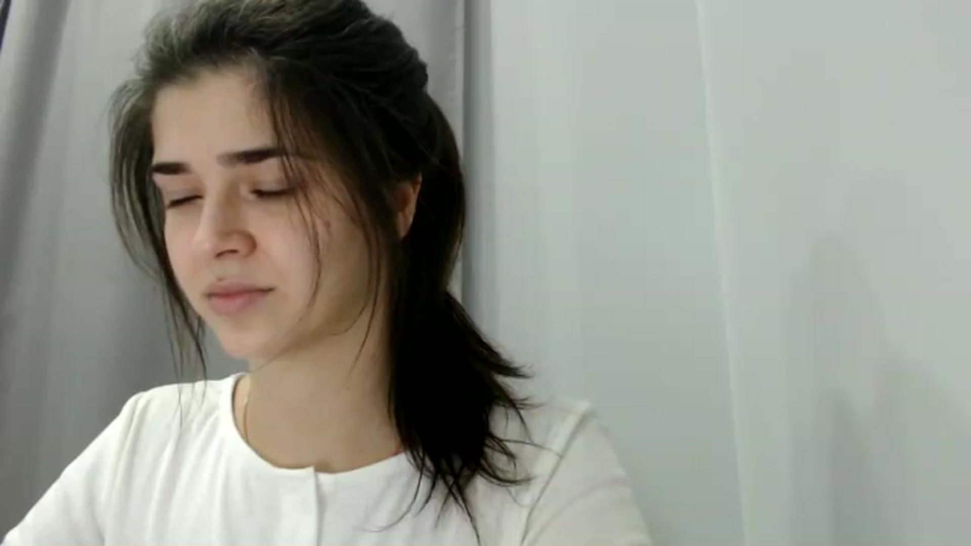 Gallery image thumbnail from ImYourLucky's myfreecams stream on, 11/24/2025, 18:46 image 16 of 20