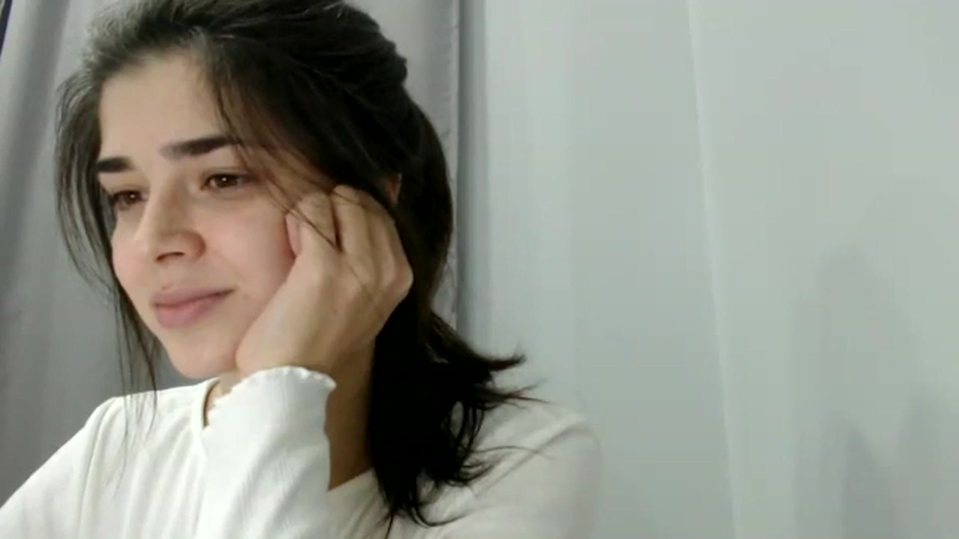 Gallery image thumbnail from ImYourLucky's myfreecams stream on, 11/24/2025, 18:46 image 19 of 20