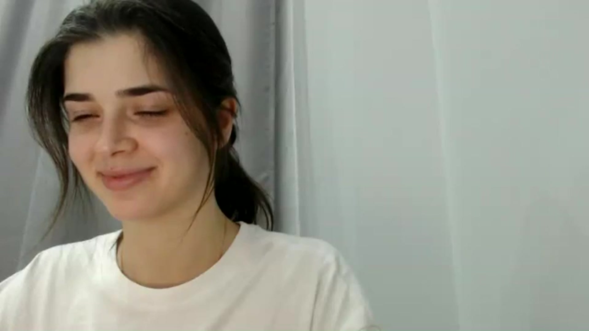 Gallery image thumbnail from ImYourLucky's myfreecams stream on, 02/05/2026, 20:26 image 9 of 20
