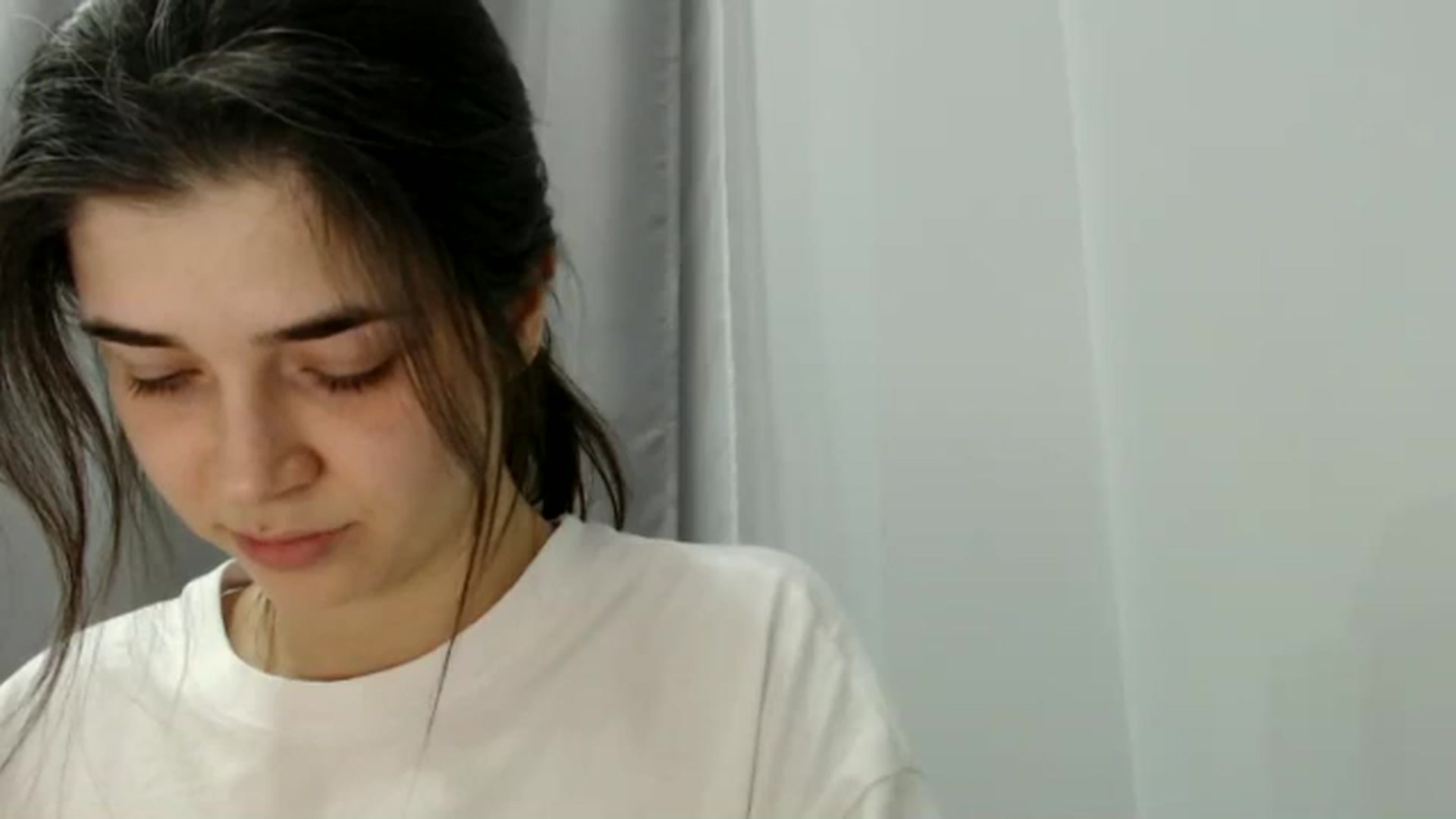 Gallery image thumbnail from ImYourLucky's myfreecams stream on, 02/05/2026, 20:26 image 20 of 20