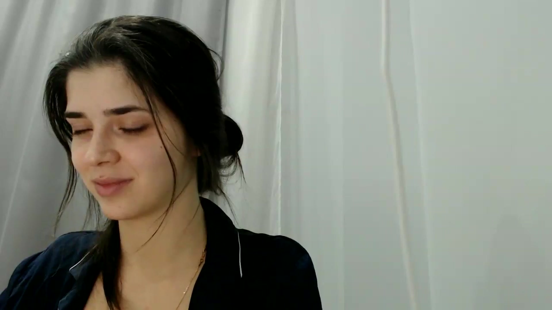 Gallery image thumbnail from ImYourLucky's myfreecams stream on, 02/09/2026, 21:19 image 4 of 20