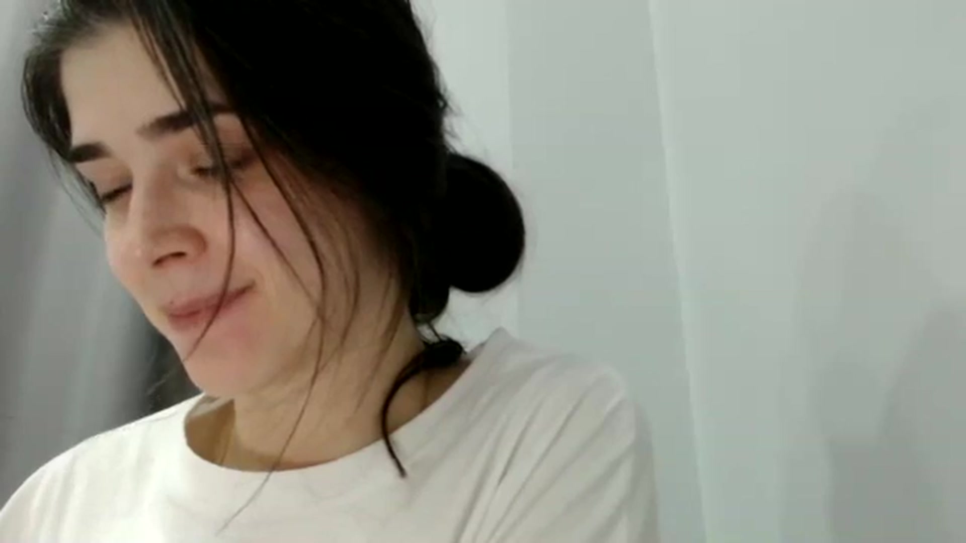 Gallery image thumbnail from ImYourLucky's myfreecams stream on, 04/06/2026, 21:16 image 4 of 20