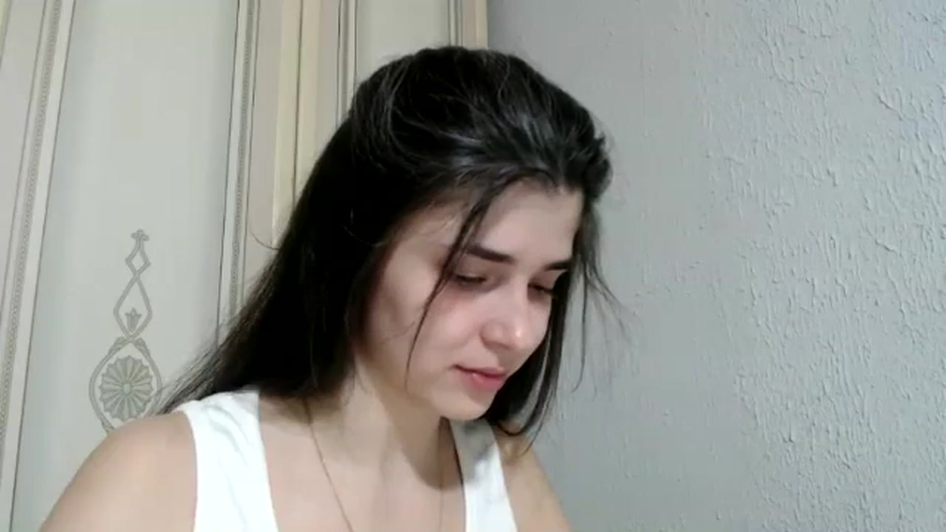Gallery image thumbnail from ImYourLucky's myfreecams stream on, 04/18/2026, 19:34 image 18 of 20