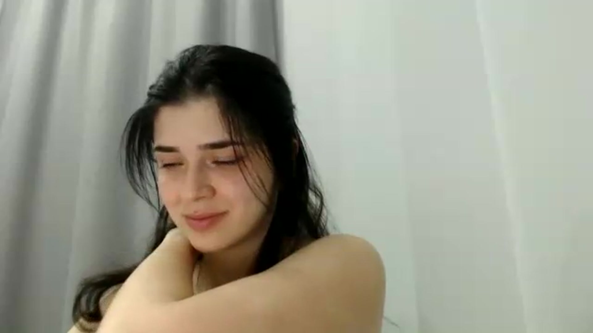 Gallery image thumbnail from ImYourLucky's myfreecams stream on, 05/15/2026, 20:03 image 2 of 20