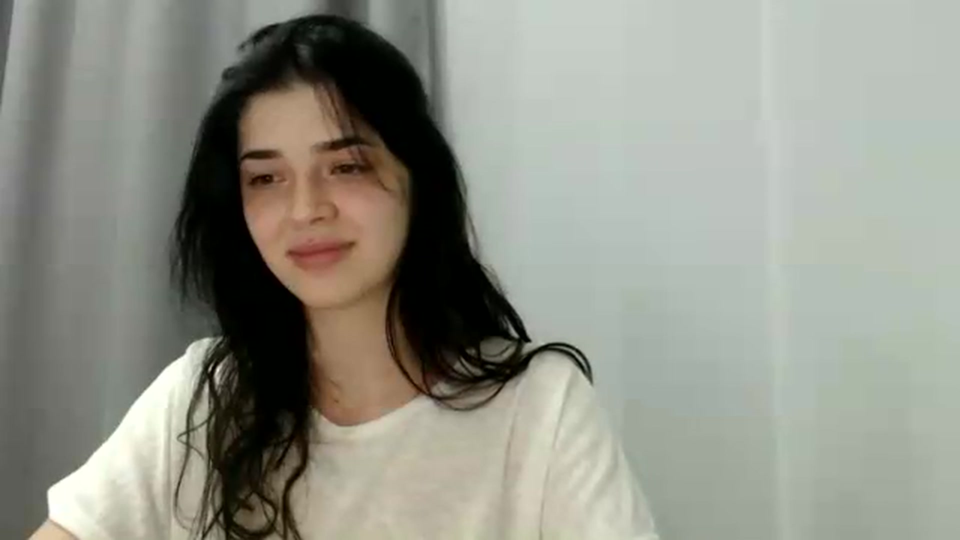 Gallery image thumbnail from ImYourLucky's myfreecams stream on, 05/17/2026, 19:37 image 19 of 20