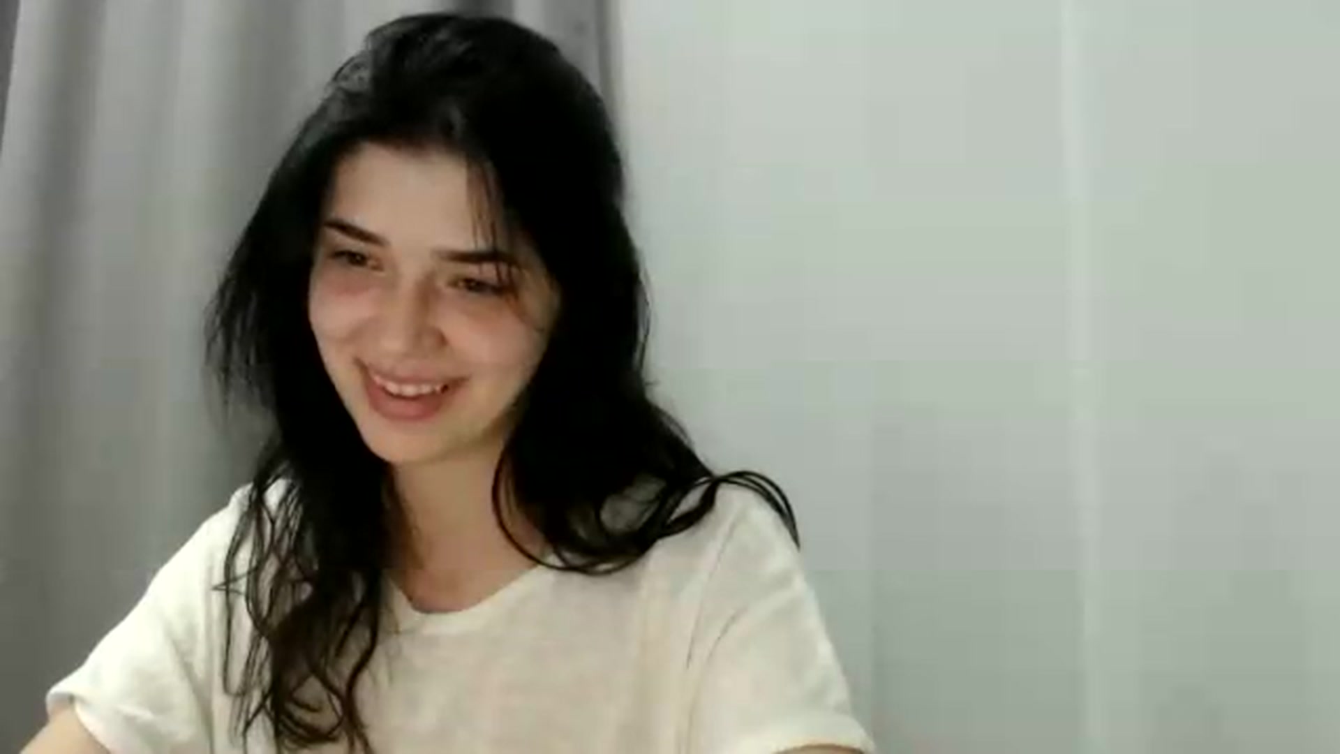 Gallery image thumbnail from ImYourLucky's myfreecams stream on, 05/17/2026, 19:37 image 18 of 20