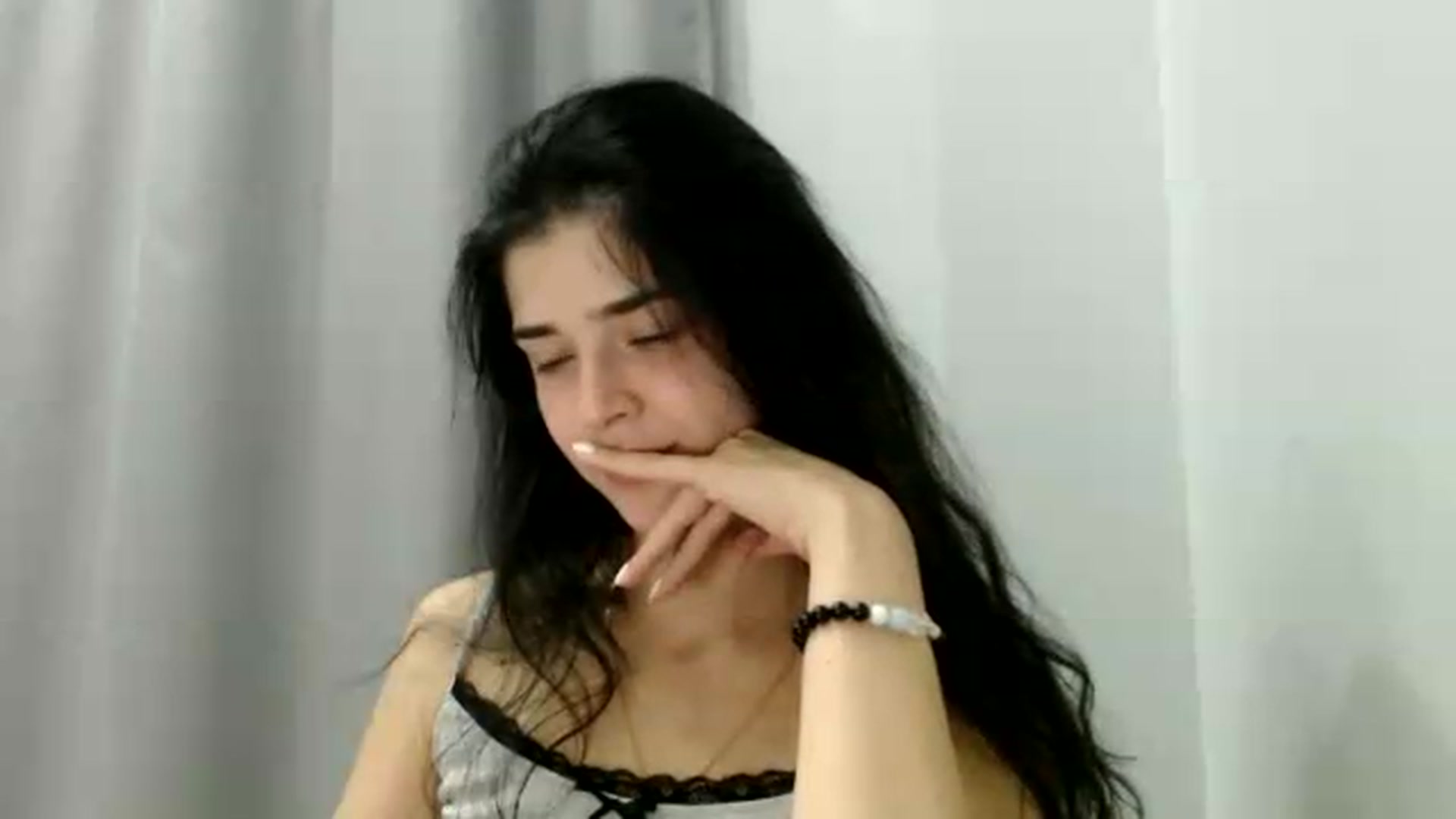 Gallery image thumbnail from ImYourLucky's myfreecams stream on, 07/08/2026, 21:45 image 4 of 20