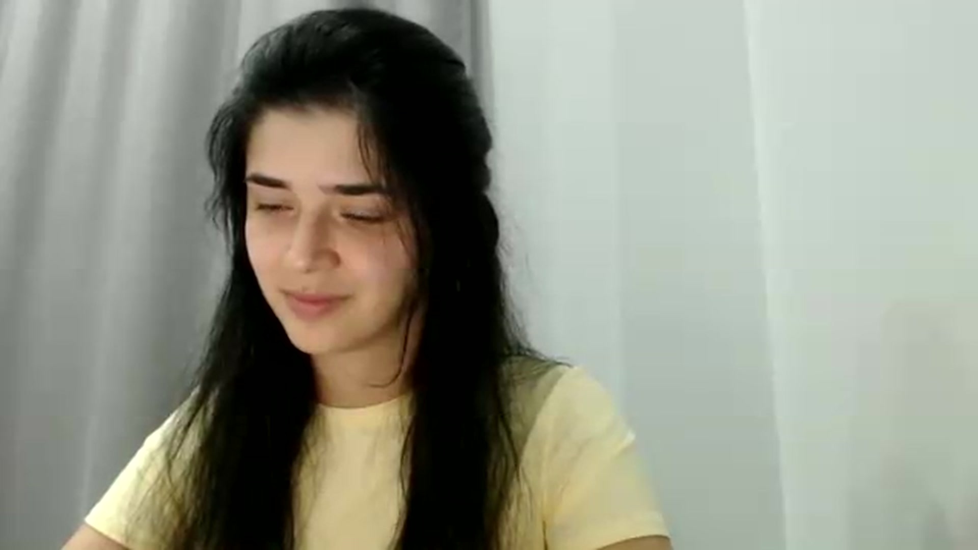 Gallery image thumbnail from ImYourLucky's myfreecams stream on, 07/09/2026, 20:11 image 9 of 20