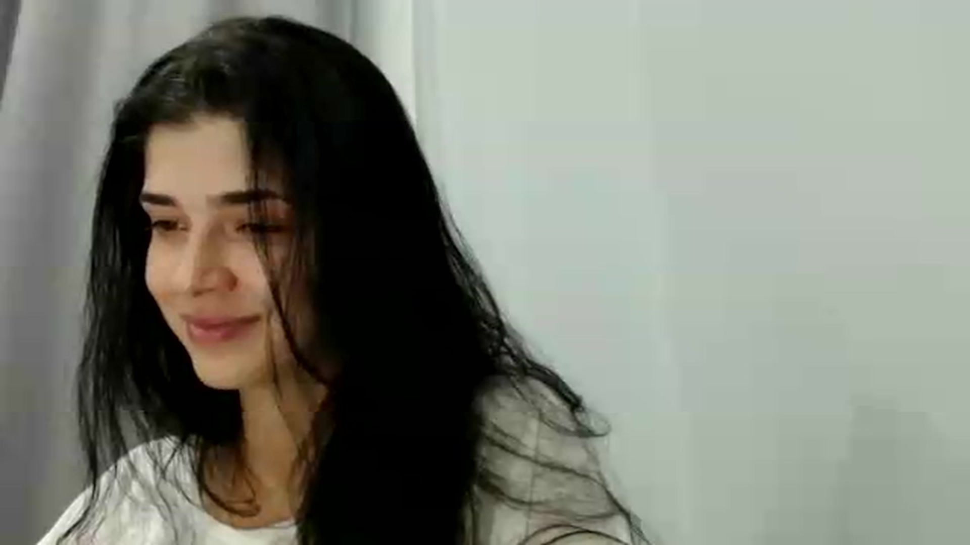Gallery image thumbnail from ImYourLucky's myfreecams stream on, 08/08/2026, 21:13 image 6 of 20
