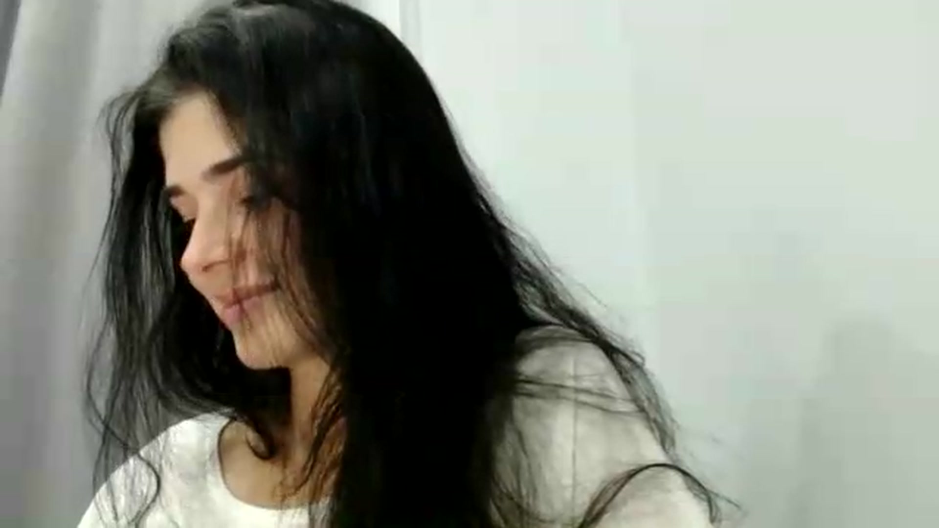 Gallery image thumbnail from ImYourLucky's myfreecams stream on, 08/08/2026, 21:13 image 2 of 20