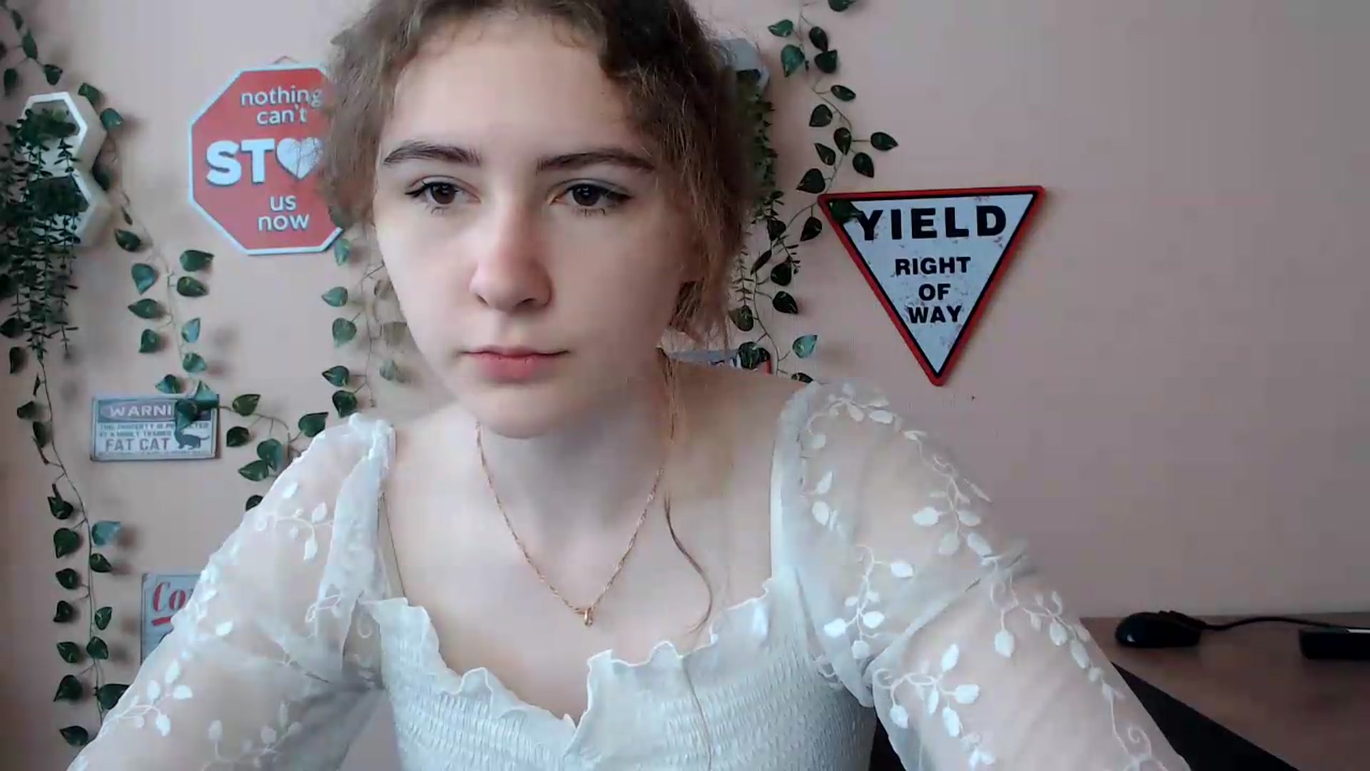 Gallery image thumbnail from Im_Lara's myfreecams stream on, 06/19/2026, 11:16 image 7 of 20