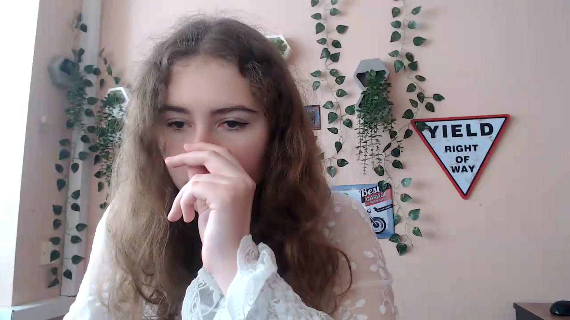Gallery image thumbnail from Im_Lara's myfreecams stream on, 06/19/2026, 14:12 image 6 of 20