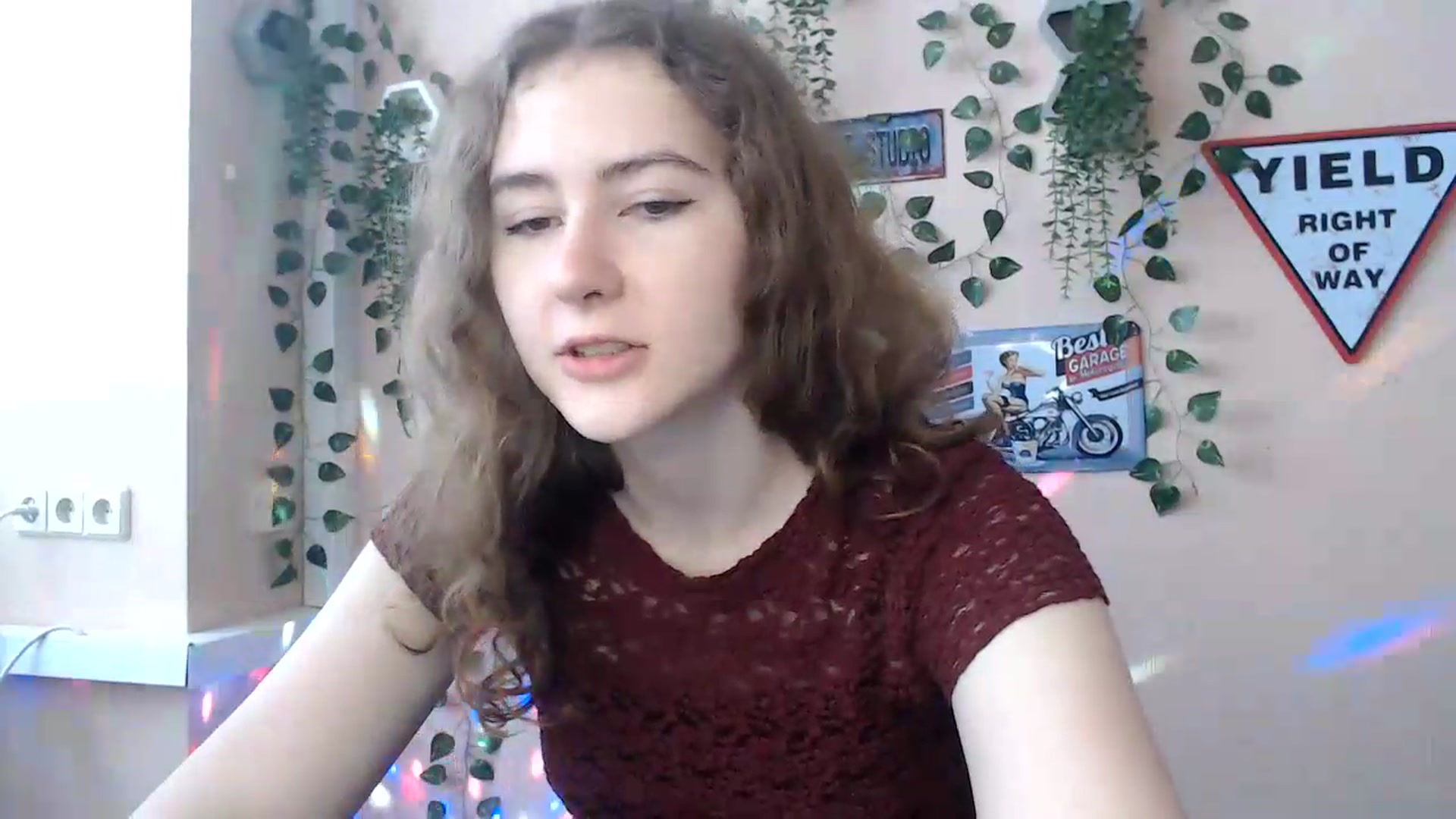 Gallery image thumbnail from Im_Lara's myfreecams stream on, 06/20/2026, 13:19 image 2 of 20