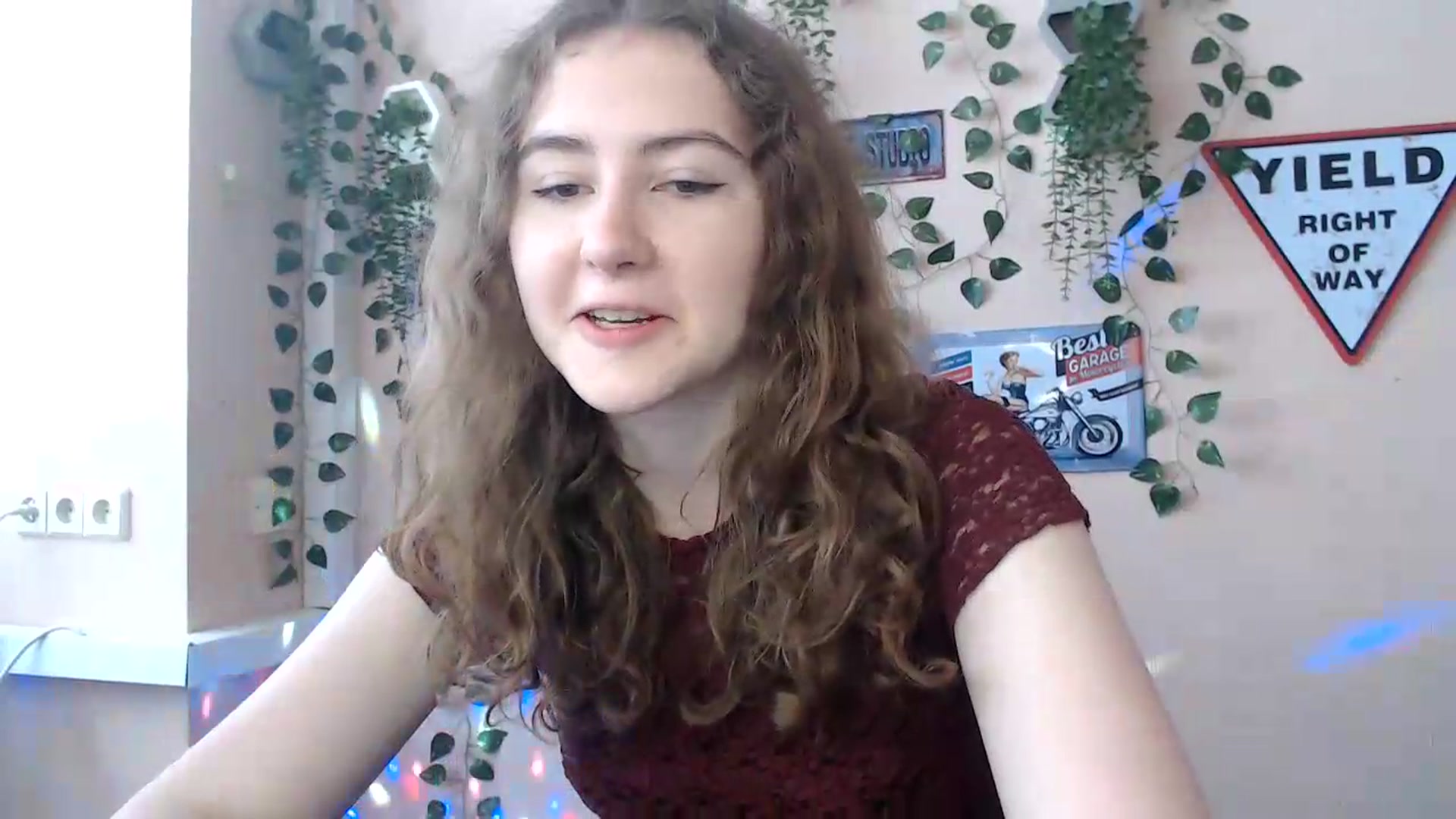 Gallery image thumbnail from Im_Lara's myfreecams stream on, 06/20/2026, 13:19 image 6 of 20