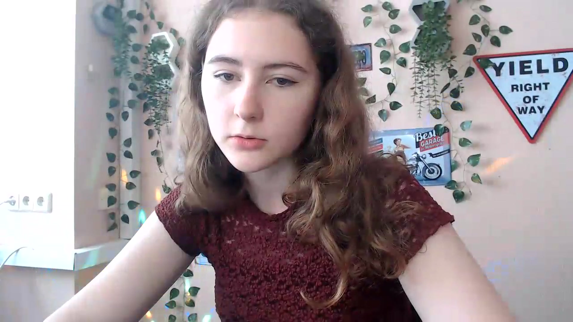 Gallery image thumbnail from Im_Lara's myfreecams stream on, 06/20/2026, 15:05 image 2 of 20