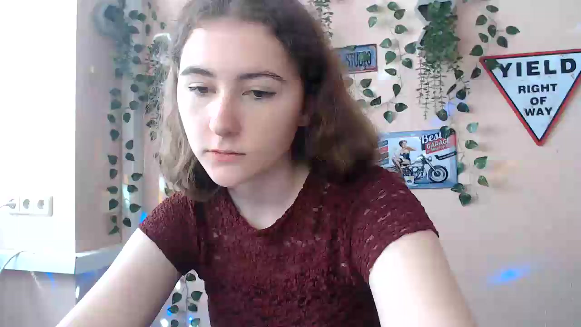 Gallery image thumbnail from Im_Lara's myfreecams stream on, 06/20/2026, 15:05 image 1 of 20
