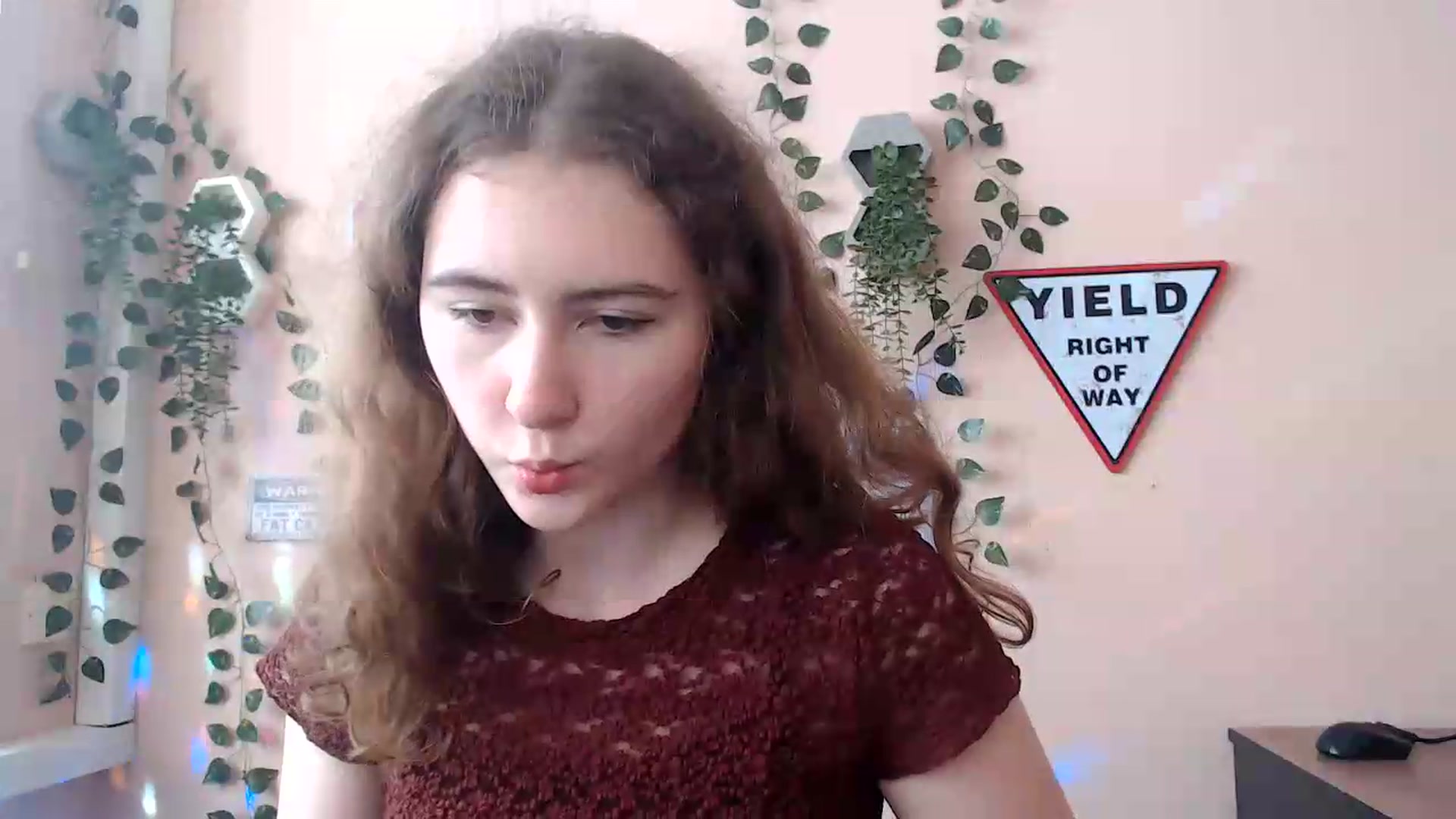 Gallery image thumbnail from Im_Lara's myfreecams stream on, 06/20/2026, 15:05 image 9 of 20