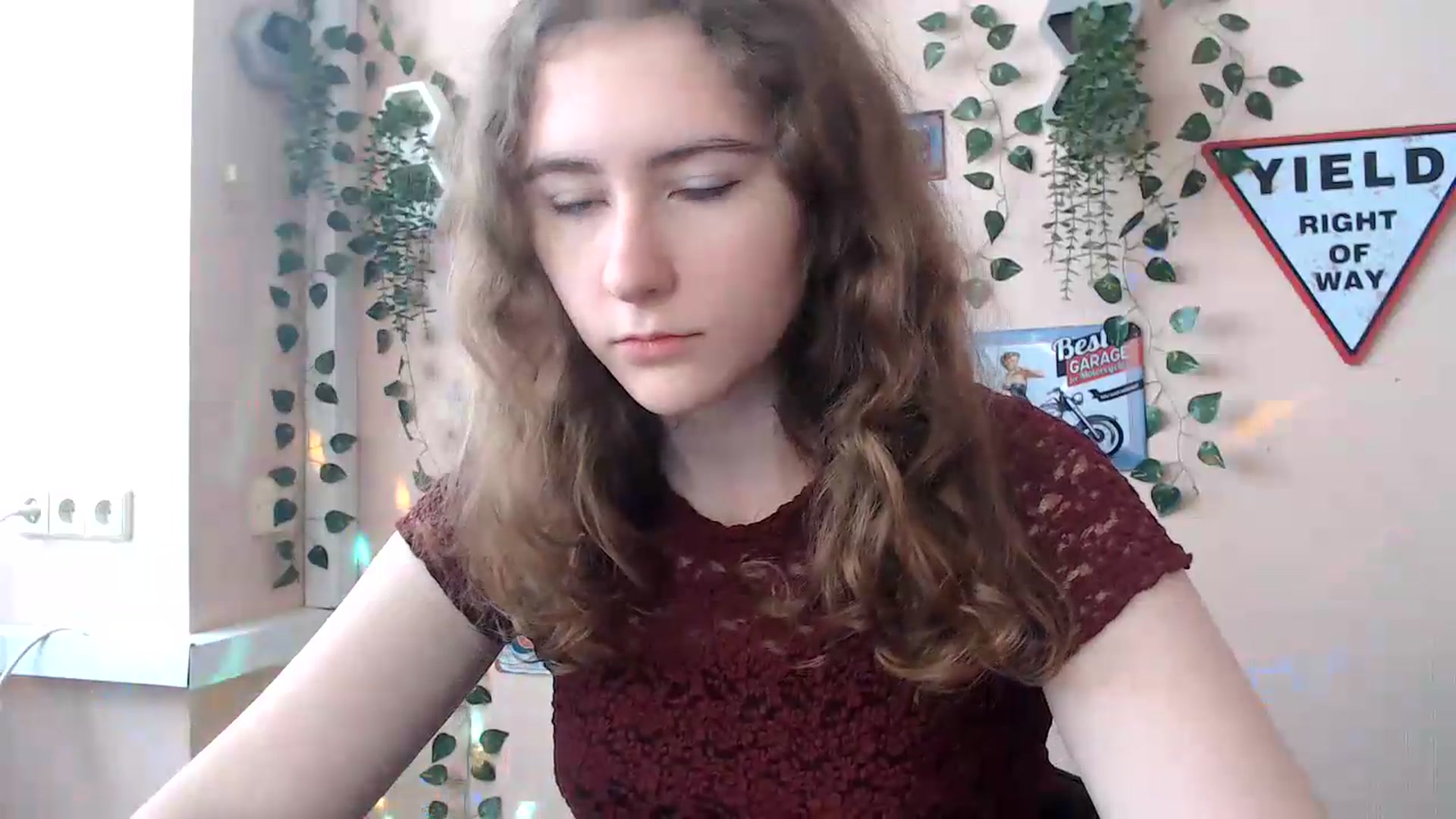 Gallery image thumbnail from Im_Lara's myfreecams stream on, 06/20/2026, 15:05 image 3 of 20