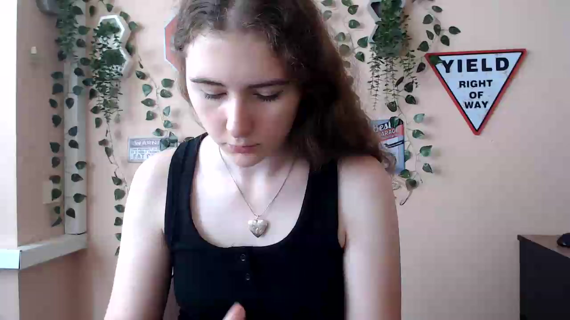 Gallery image thumbnail from Im_Lara's myfreecams stream on, 06/23/2026, 14:29 image 1 of 20