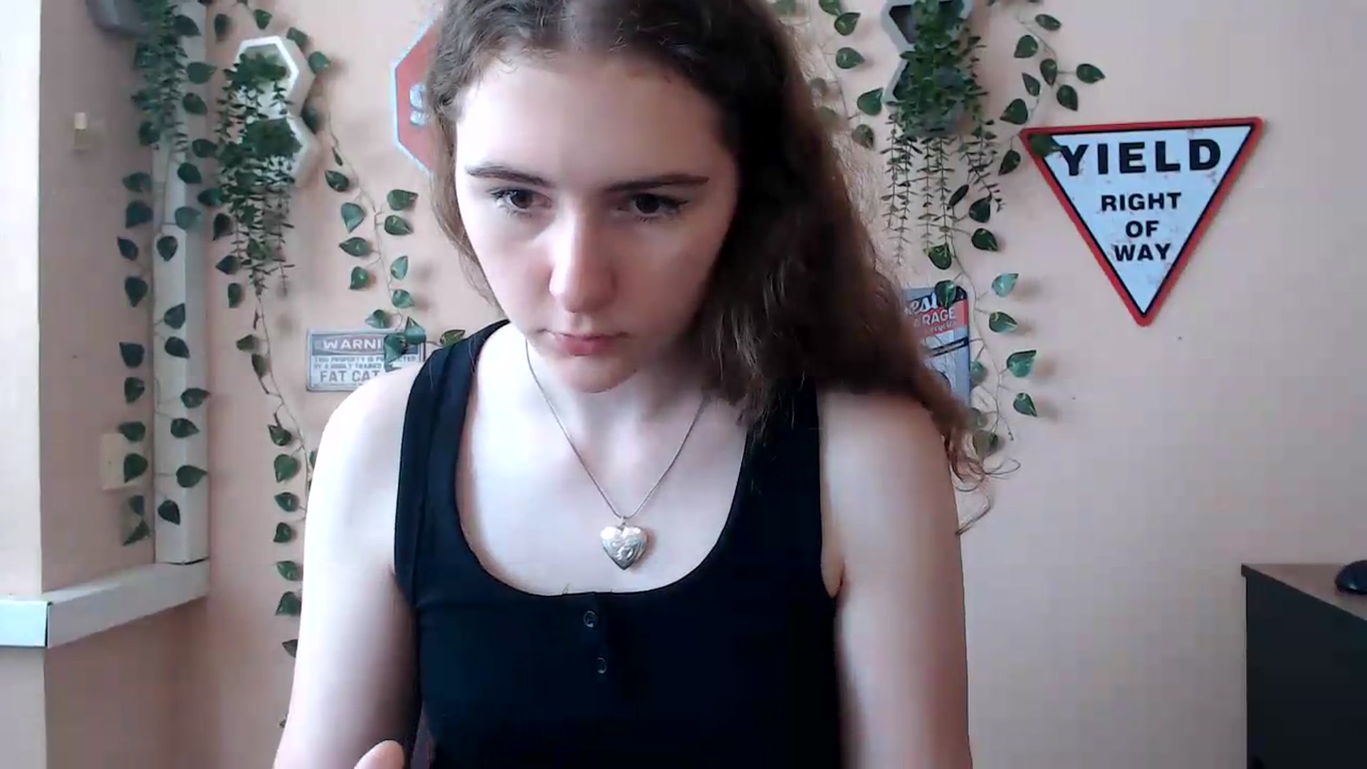 Gallery image thumbnail from Im_Lara's myfreecams stream on, 06/23/2026, 14:29 image 3 of 20