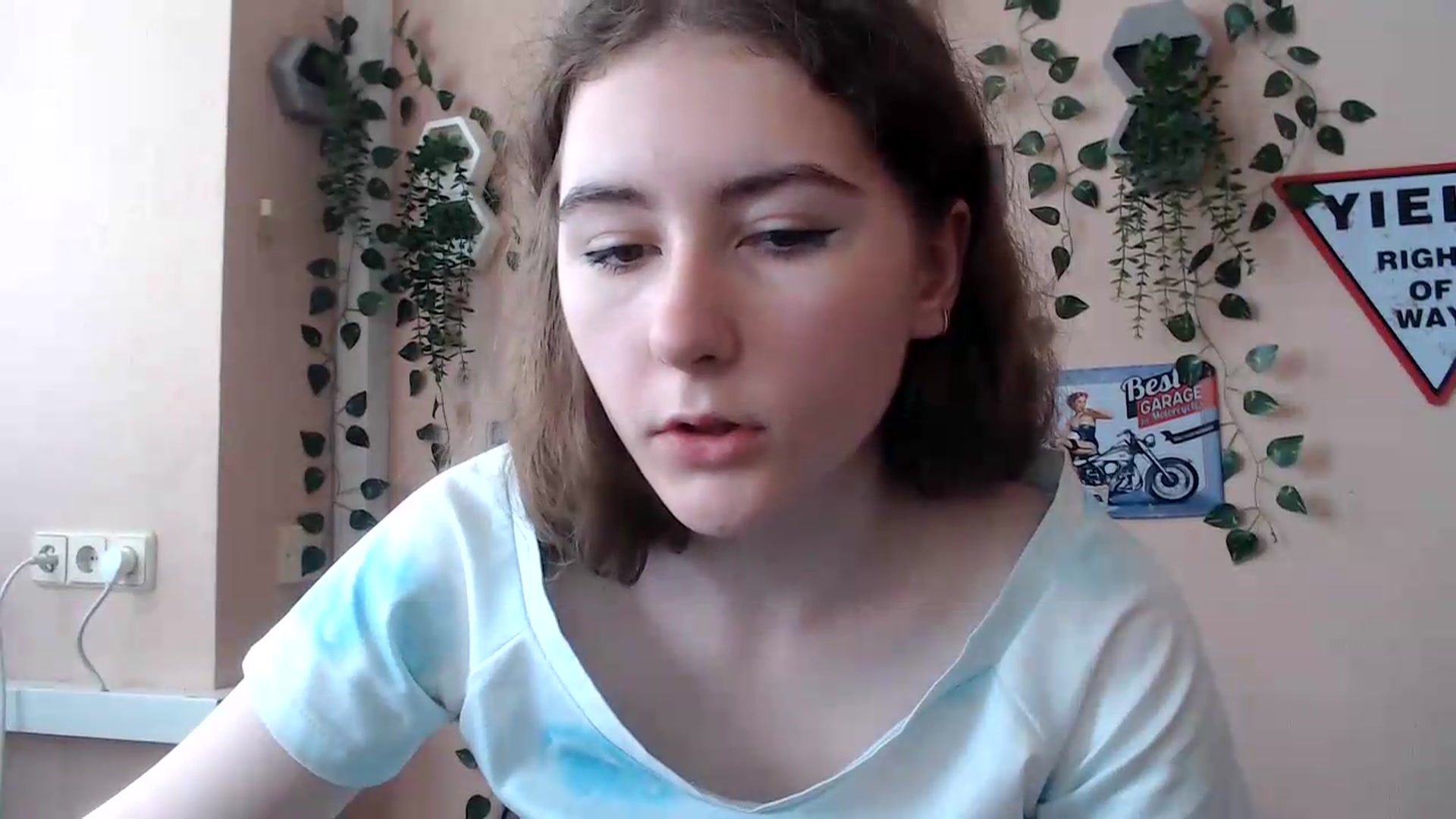 Gallery image thumbnail from Im_Lara's myfreecams stream on, 06/24/2026, 15:13 image 13 of 20
