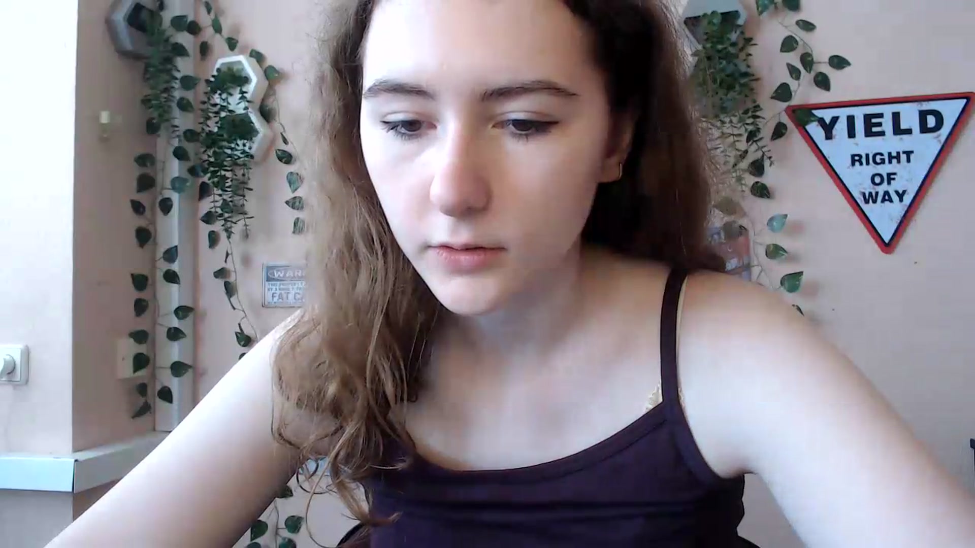 Gallery image thumbnail from Im_Lara's myfreecams stream on, 06/25/2026, 11:42 image 15 of 20