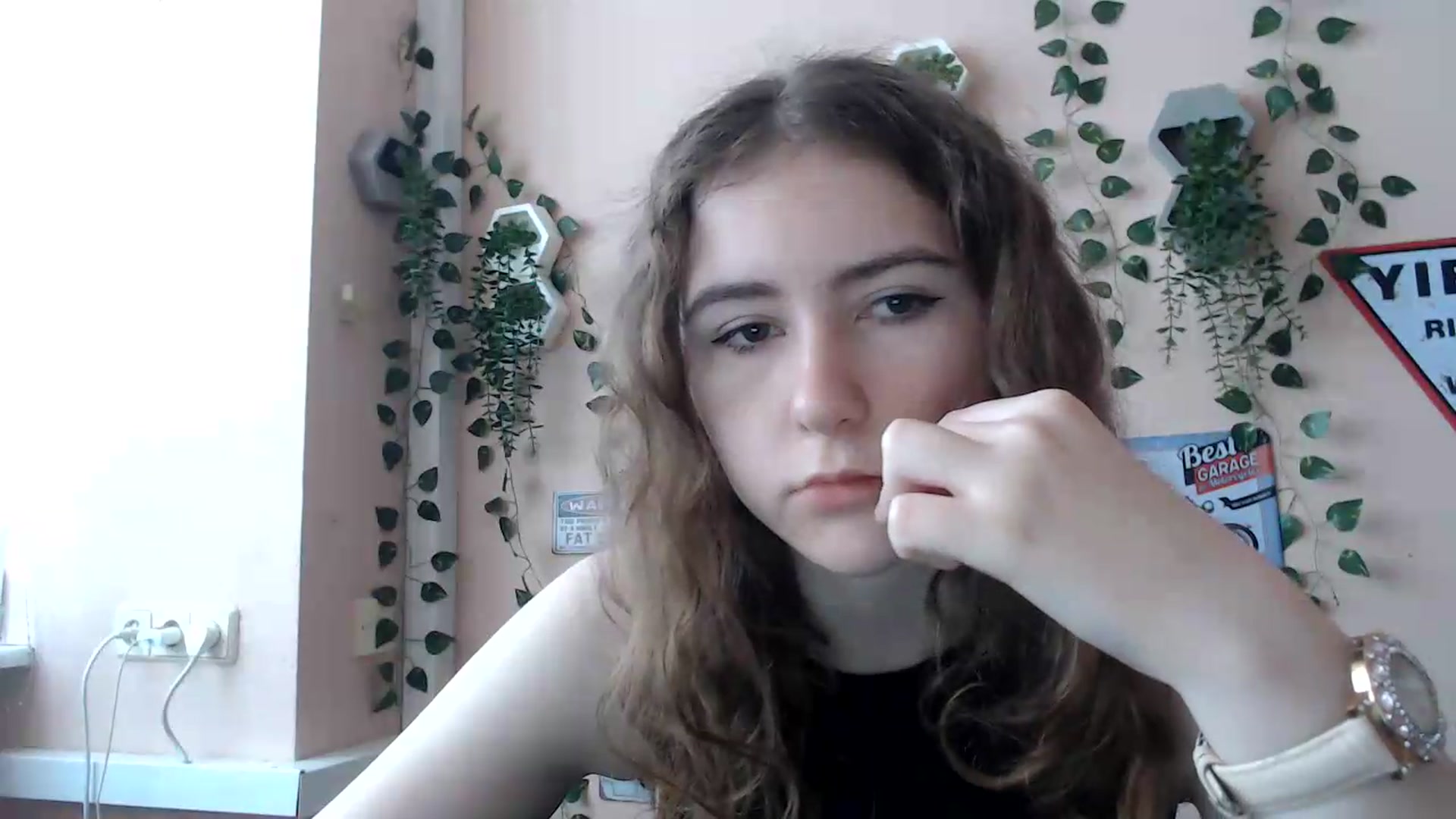 Gallery image thumbnail from Im_Lara's myfreecams stream on, 06/26/2026, 10:53 image 19 of 20