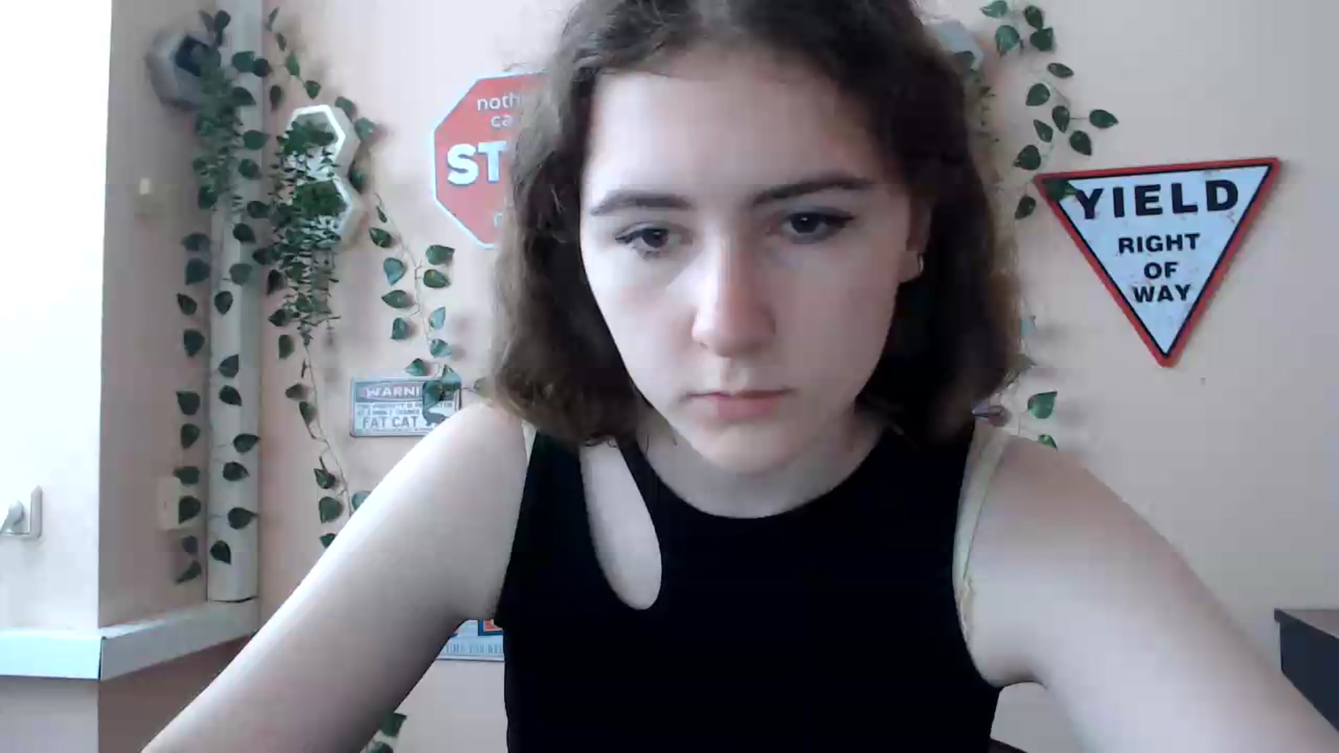 Gallery image thumbnail from Im_Lara's myfreecams stream on, 06/26/2026, 11:57 image 2 of 20