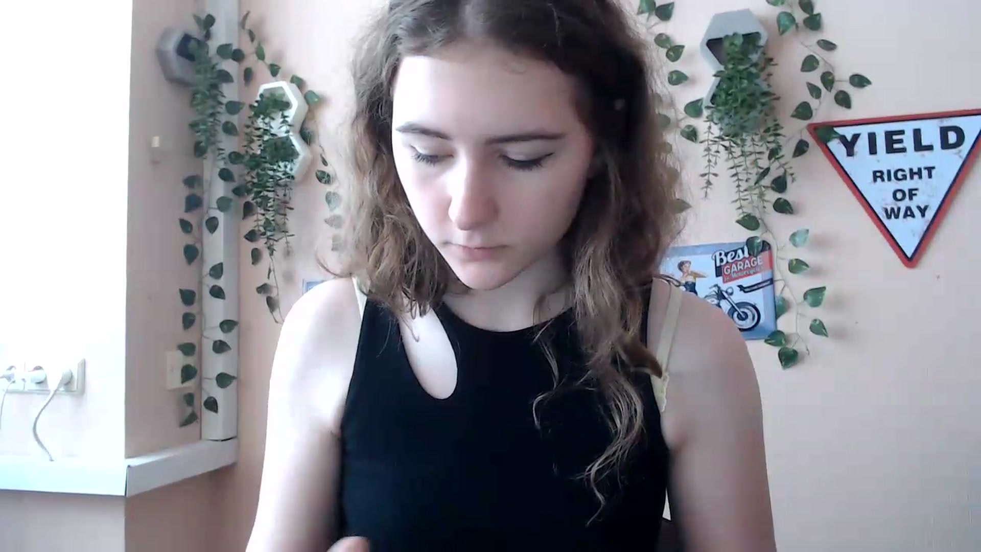 Gallery image thumbnail from Im_Lara's myfreecams stream on, 06/26/2026, 11:57 image 9 of 20