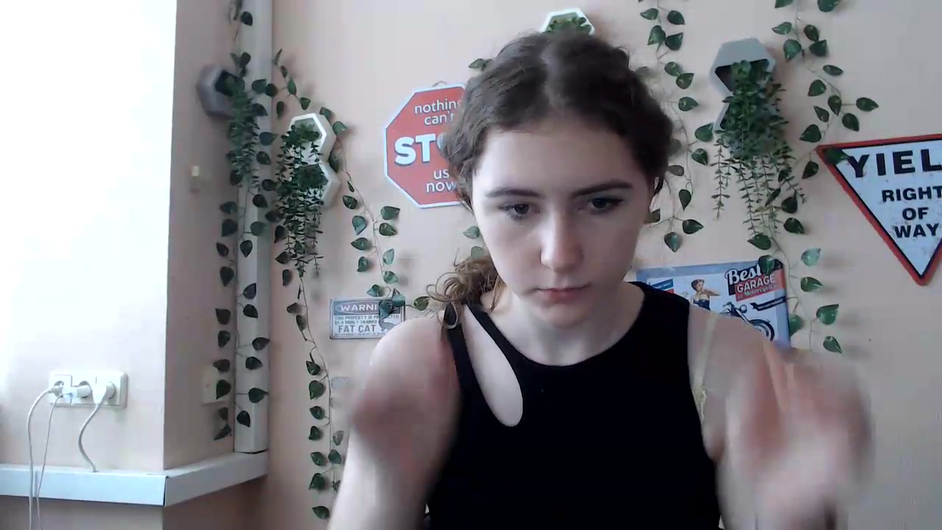 Gallery image thumbnail from Im_Lara's myfreecams stream on, 06/26/2026, 12:23 image 17 of 20
