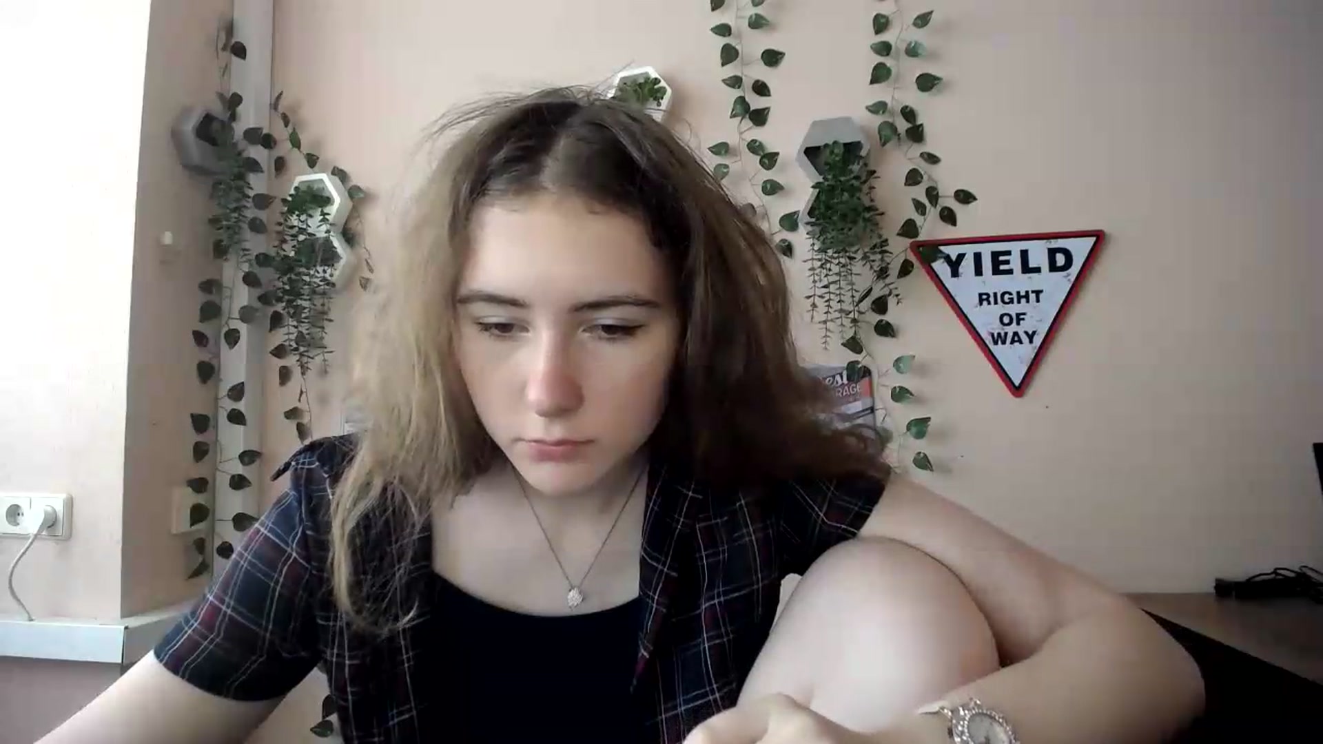 Gallery image thumbnail from Im_Lara's myfreecams stream on, 06/29/2026, 13:31 image 5 of 20