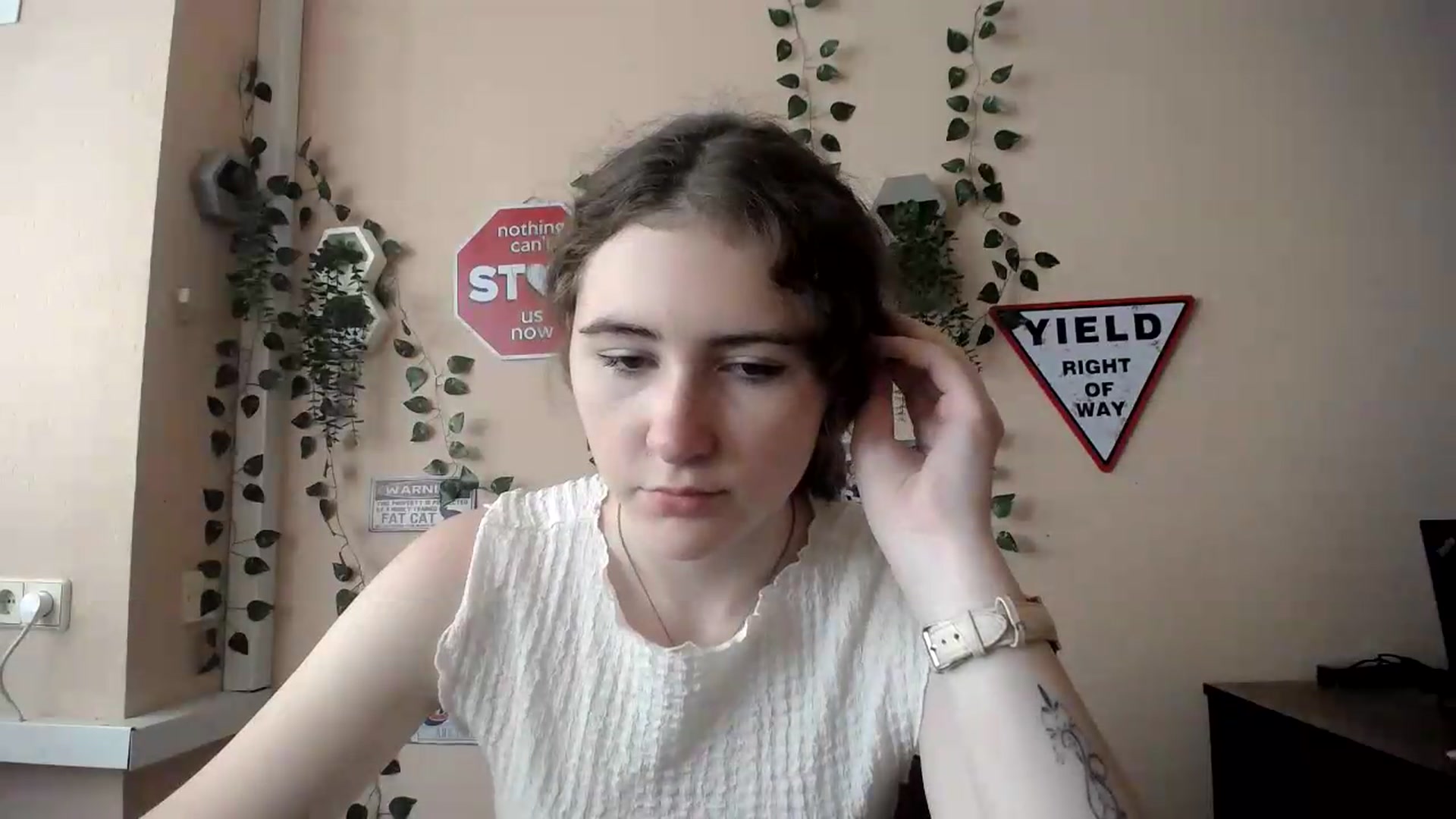 Gallery image thumbnail from Im_Lara's myfreecams stream on, 06/30/2026, 13:57 image 4 of 20