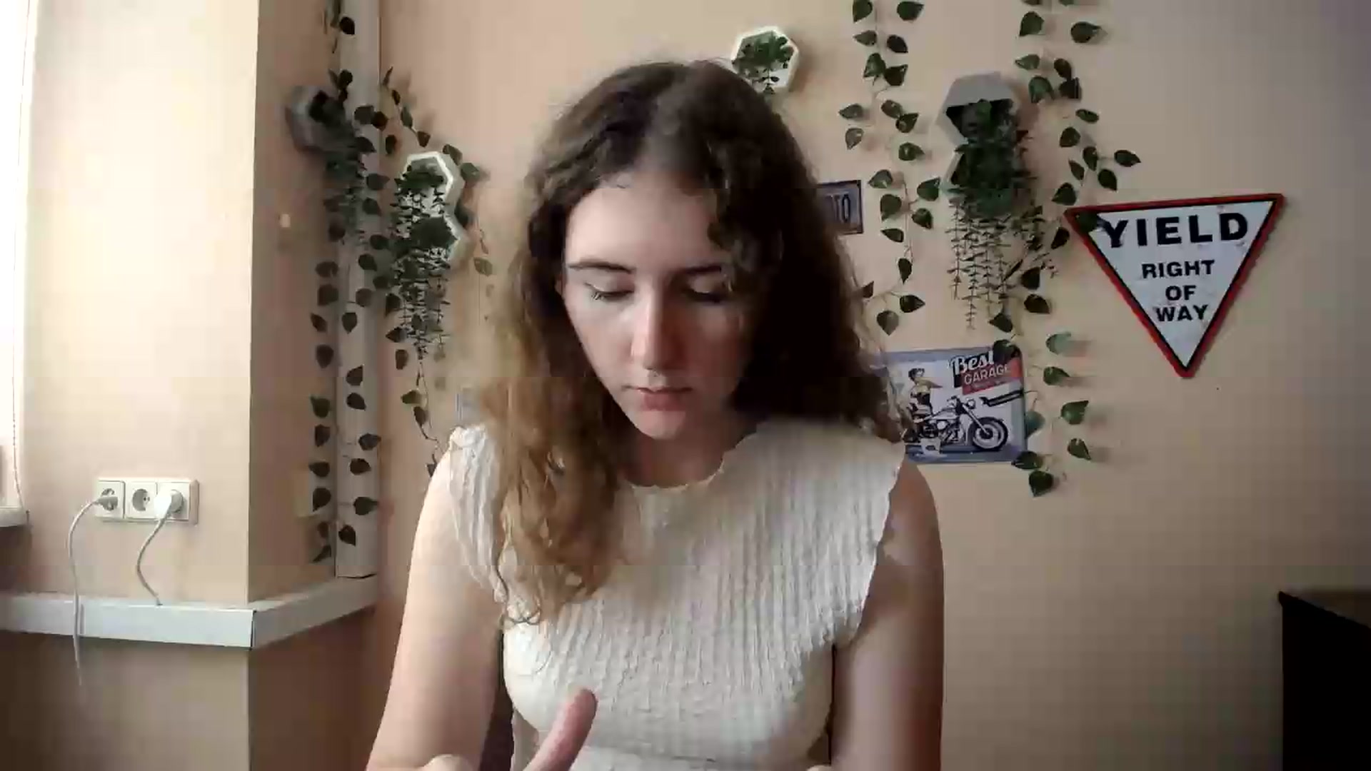 Gallery image thumbnail from Im_Lara's myfreecams stream on, 06/30/2026, 14:22 image 15 of 20