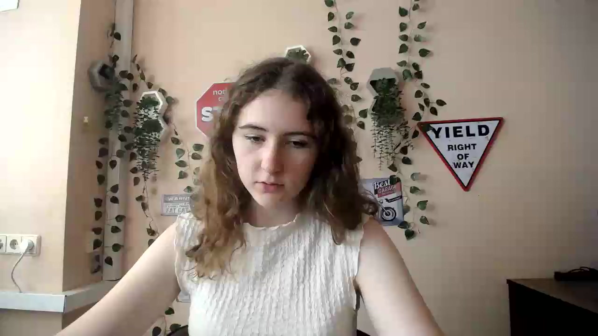 Gallery image thumbnail from Im_Lara's myfreecams stream on, 06/30/2026, 14:22 image 1 of 20