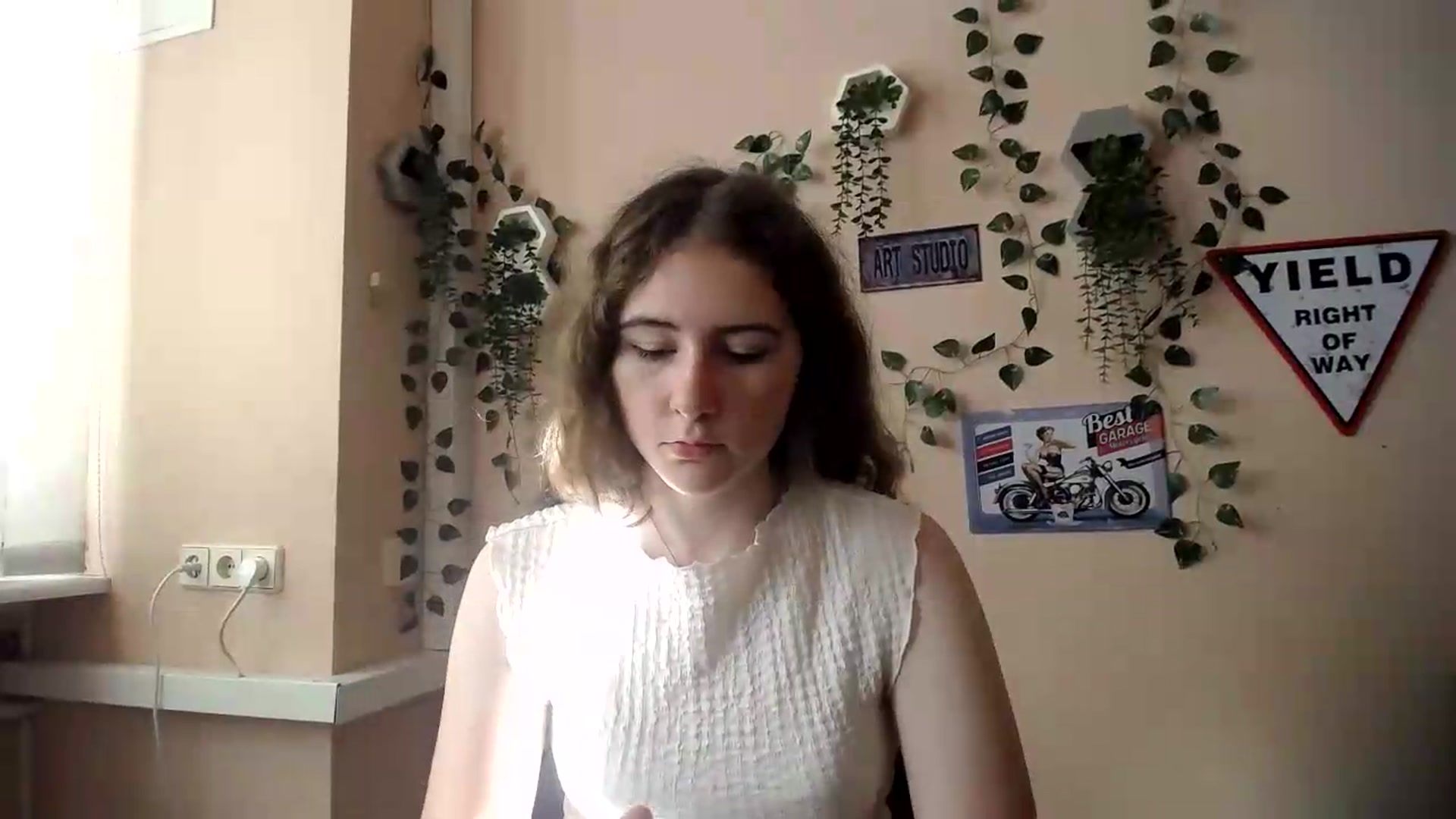 Gallery image thumbnail from Im_Lara's myfreecams stream on, 06/30/2026, 15:06 image 18 of 20