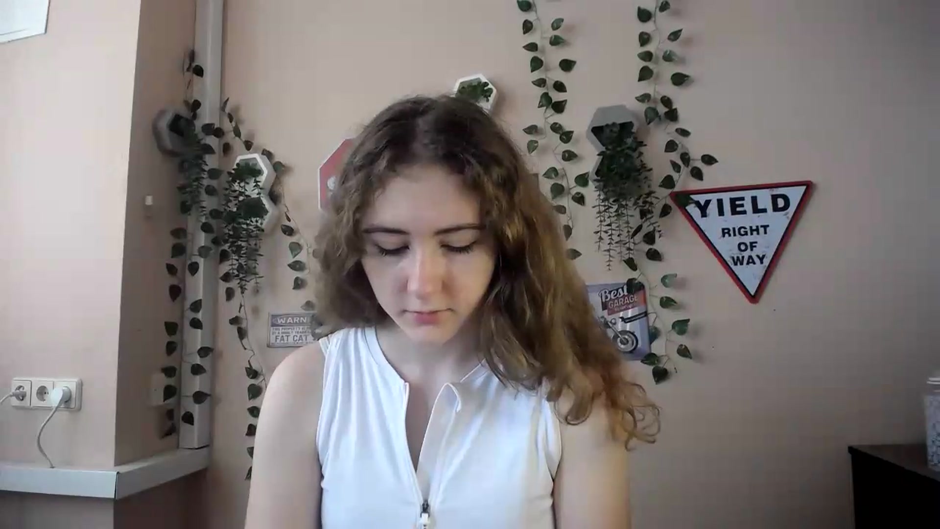 Gallery image thumbnail from Im_Lara's myfreecams stream on, 07/01/2026, 11:00 image 7 of 20