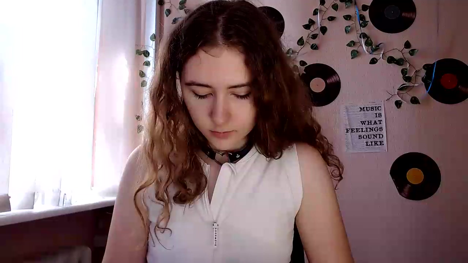 Gallery image thumbnail from Im_Lara's myfreecams stream on, 07/01/2026, 13:50 image 20 of 20