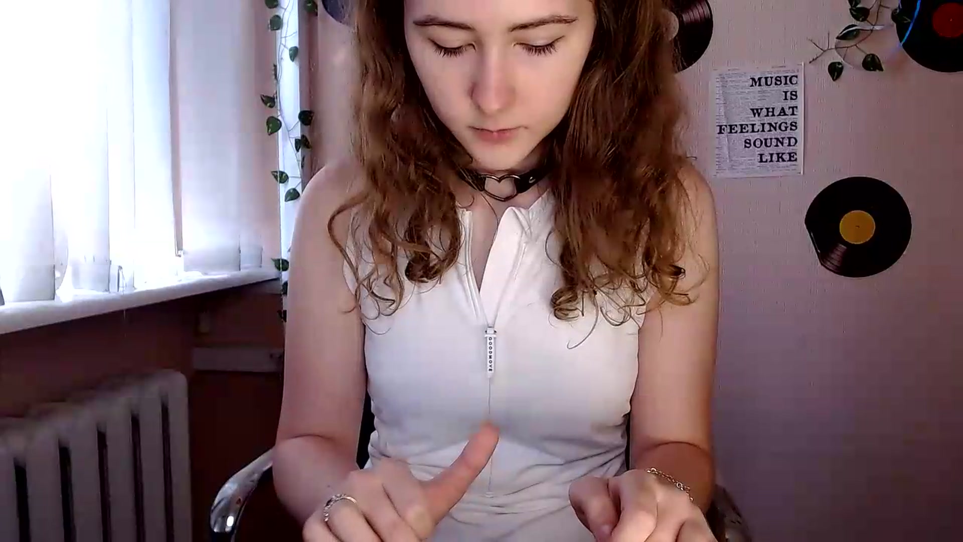Gallery image thumbnail from Im_Lara's myfreecams stream on, 07/01/2026, 13:50 image 3 of 20
