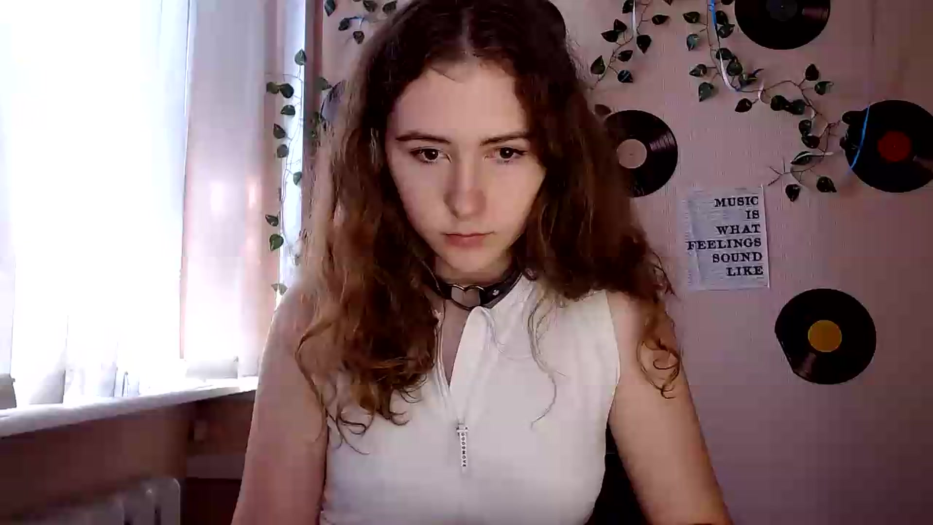 Gallery image thumbnail from Im_Lara's myfreecams stream on, 07/01/2026, 13:50 image 14 of 20