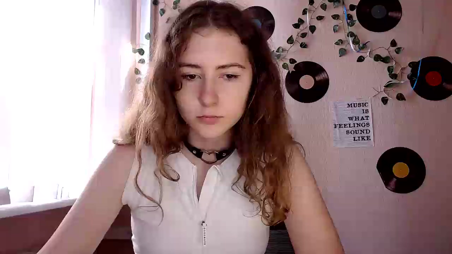 Gallery image thumbnail from Im_Lara's myfreecams stream on, 07/01/2026, 14:39 image 3 of 20