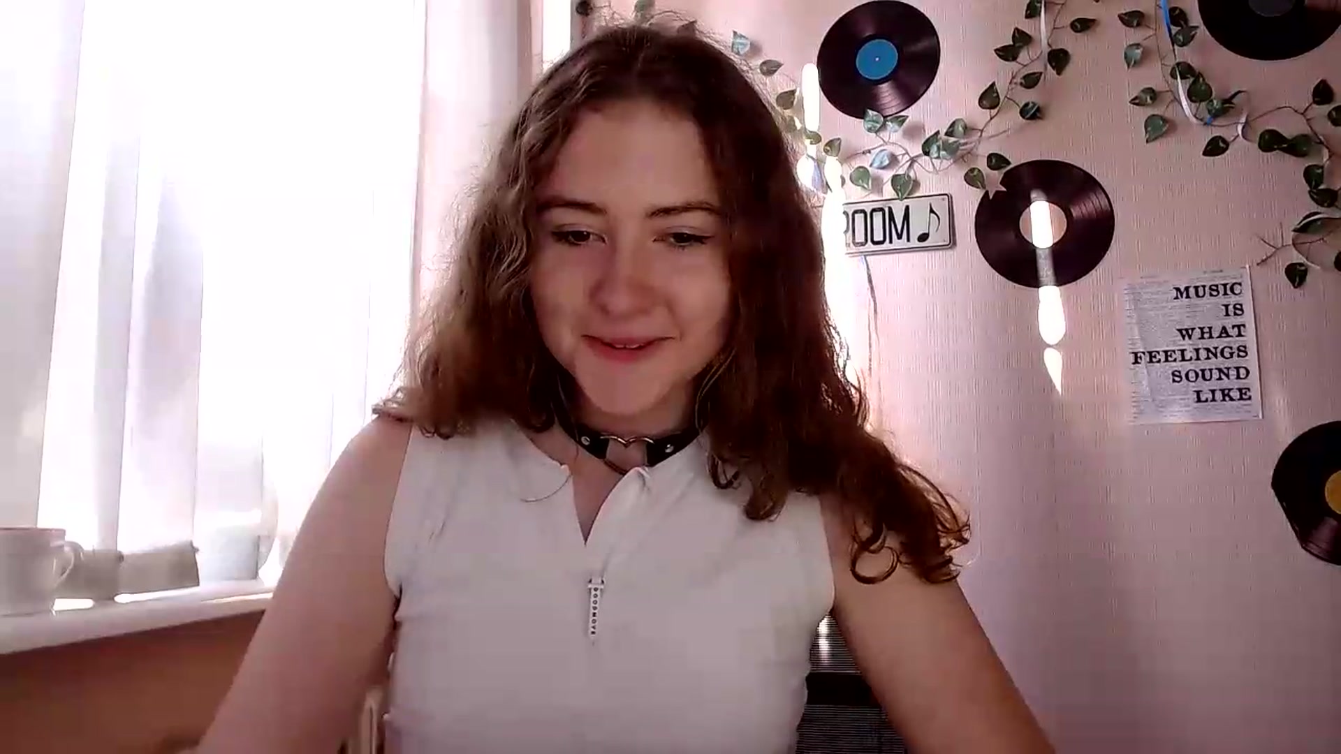 Gallery image thumbnail from Im_Lara's myfreecams stream on, 07/01/2026, 16:19 image 7 of 20
