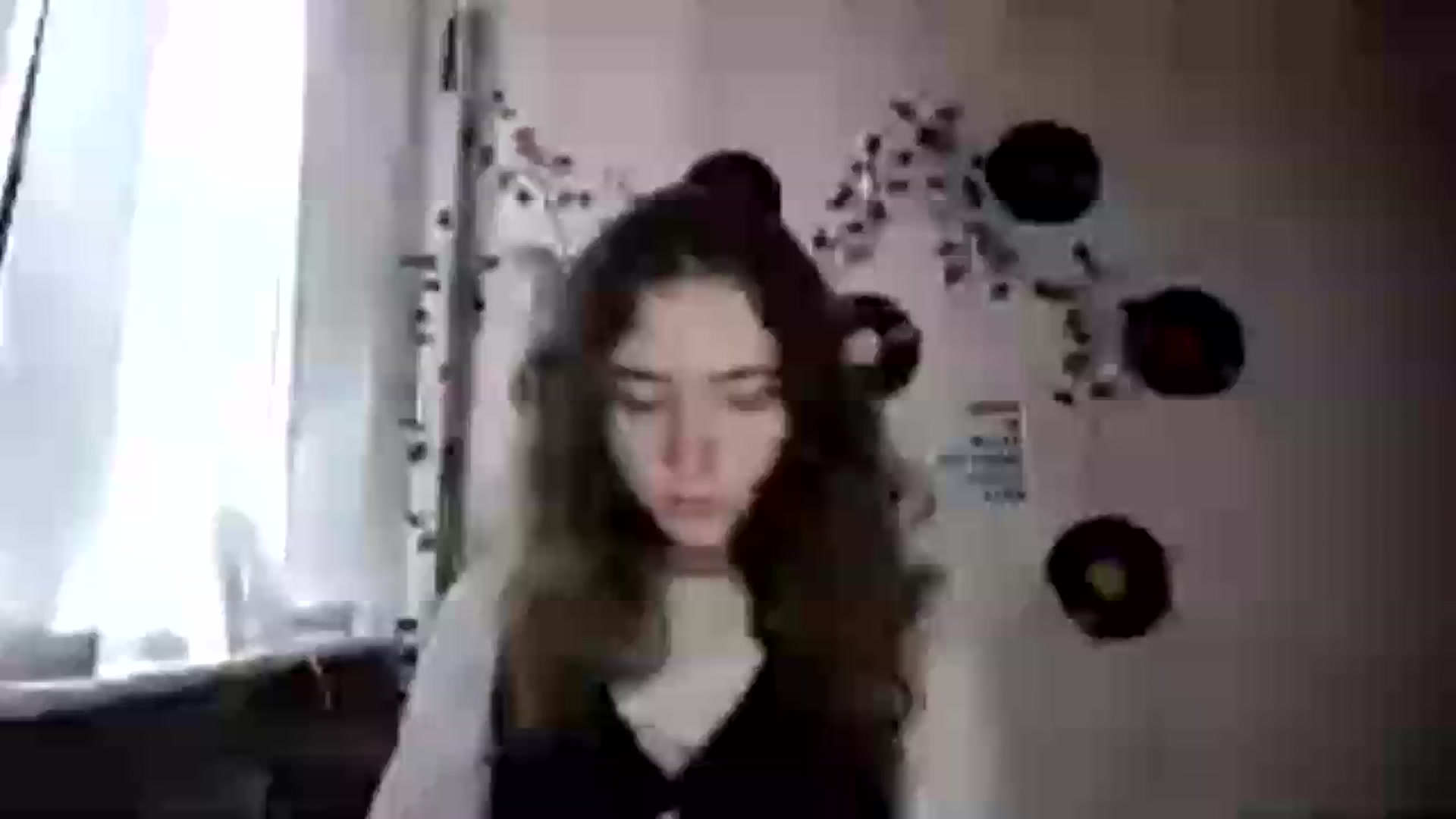 Gallery image thumbnail from Im_Lara's myfreecams stream on, 07/09/2026, 12:20 image 8 of 20