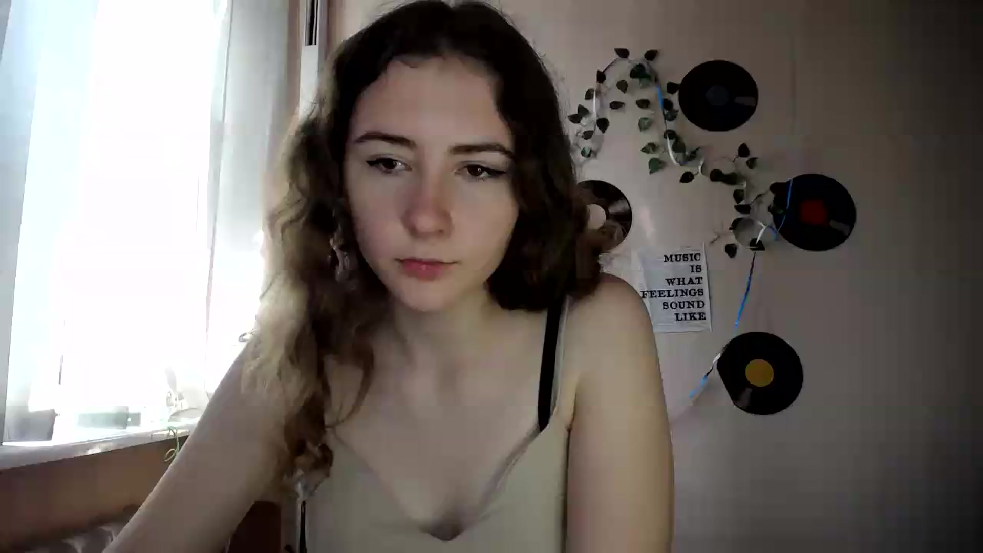 Gallery image thumbnail from Im_Lara's myfreecams stream on, 07/09/2026, 14:54 image 17 of 20