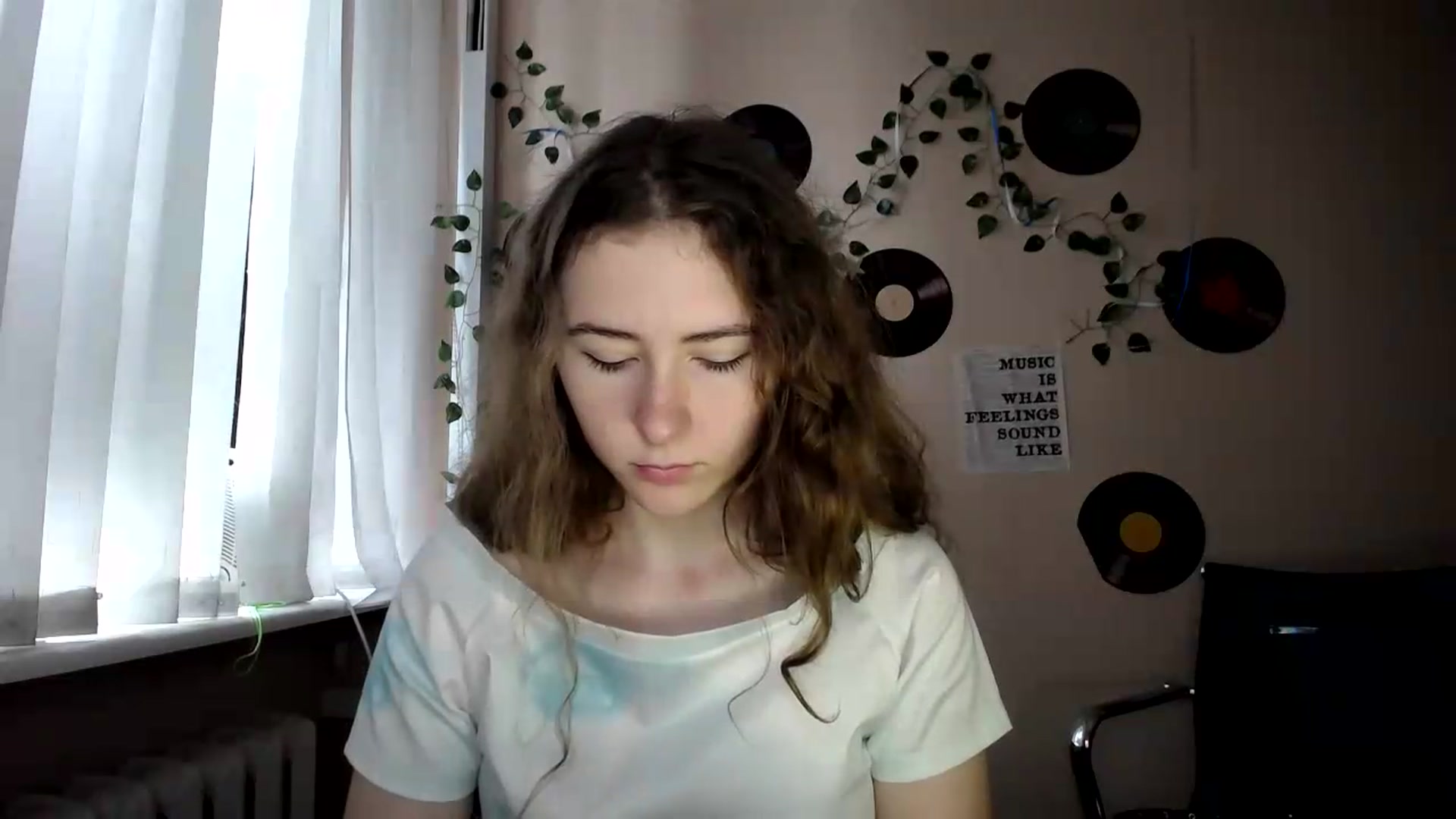 Gallery image thumbnail from Im_Lara's myfreecams stream on, 07/14/2026, 12:18 image 5 of 20