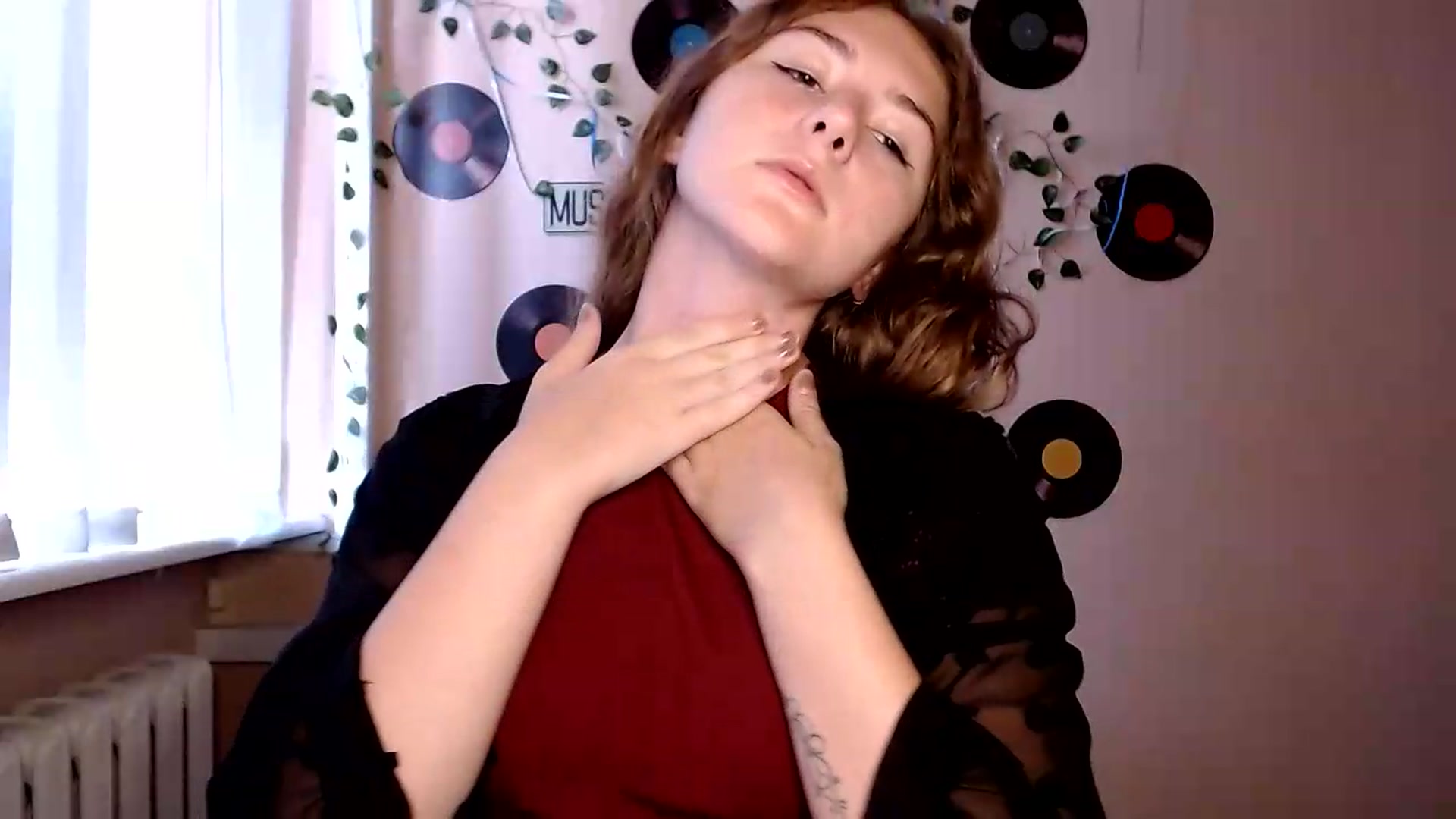 Gallery image thumbnail from Im_Lara's myfreecams stream on, 08/25/2026, 10:36 image 13 of 20