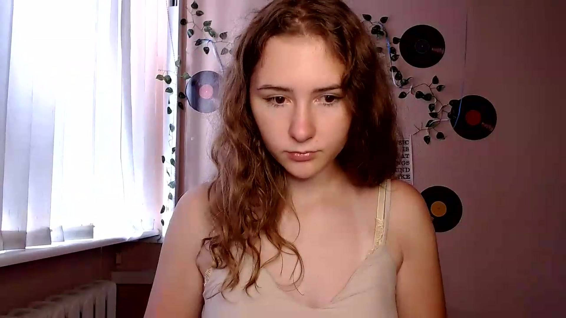 Gallery image thumbnail from Im_Lara's myfreecams stream on, 08/28/2026, 13:04 image 2 of 20