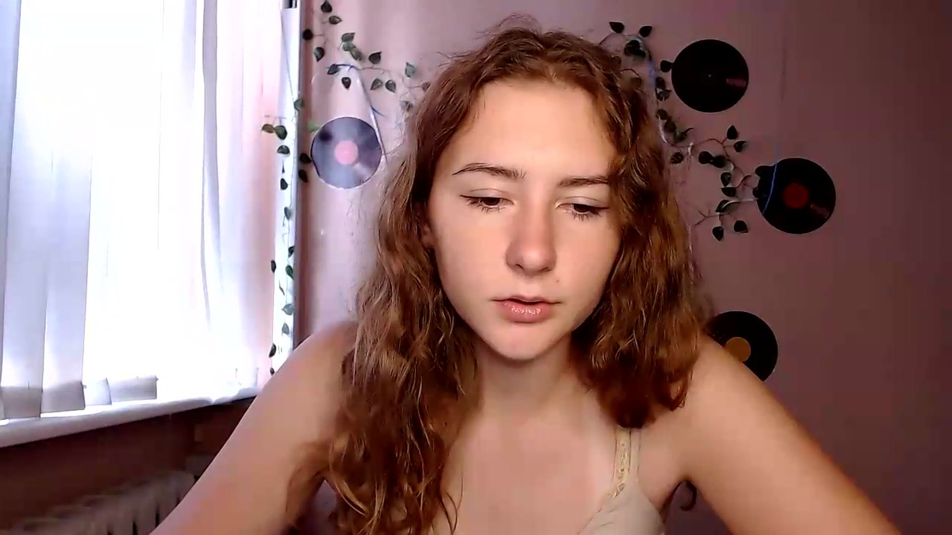Gallery image thumbnail from Im_Lara's myfreecams stream on, 08/28/2026, 13:04 image 3 of 20